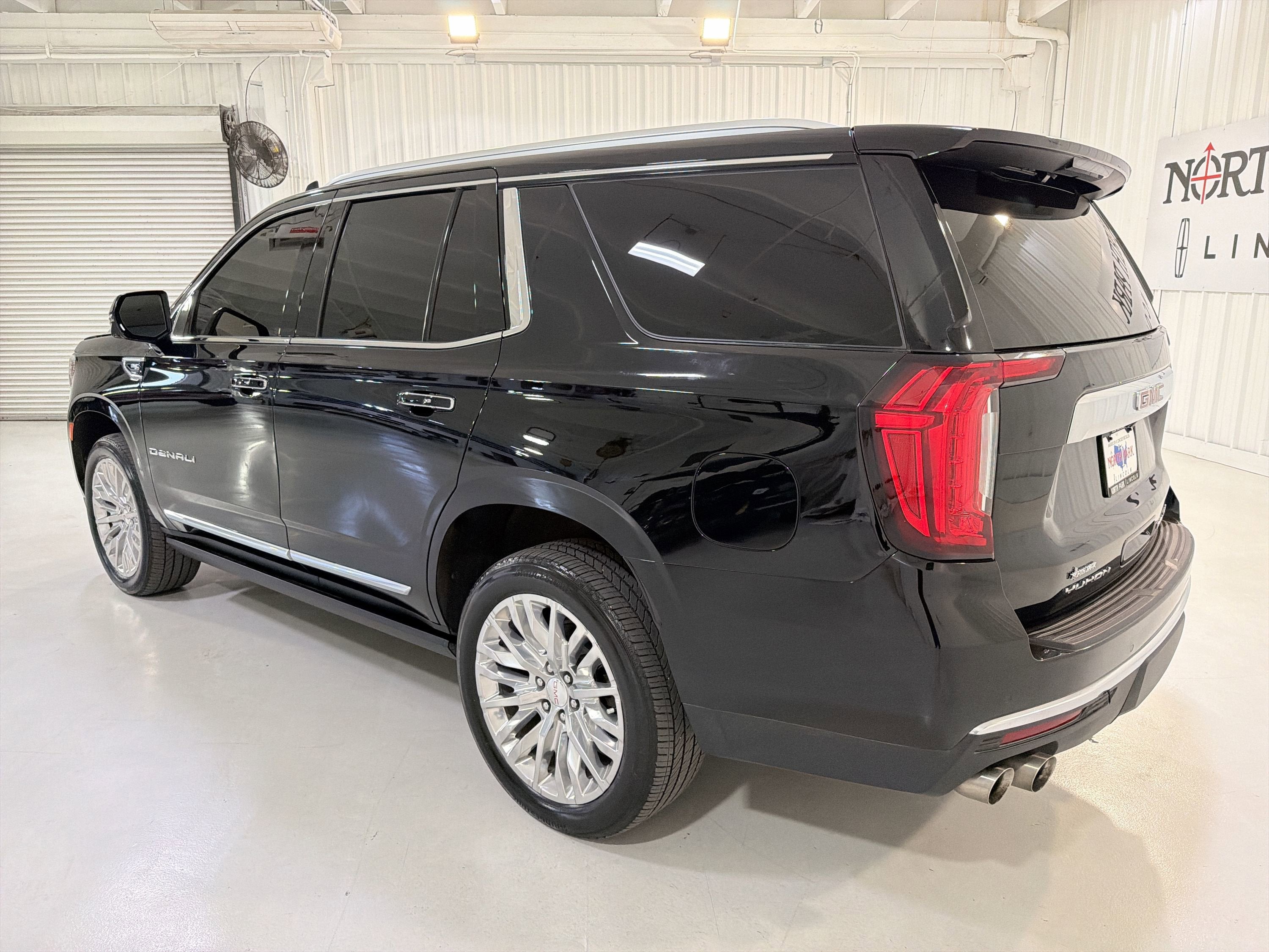 2024 GMC Yukon Denali