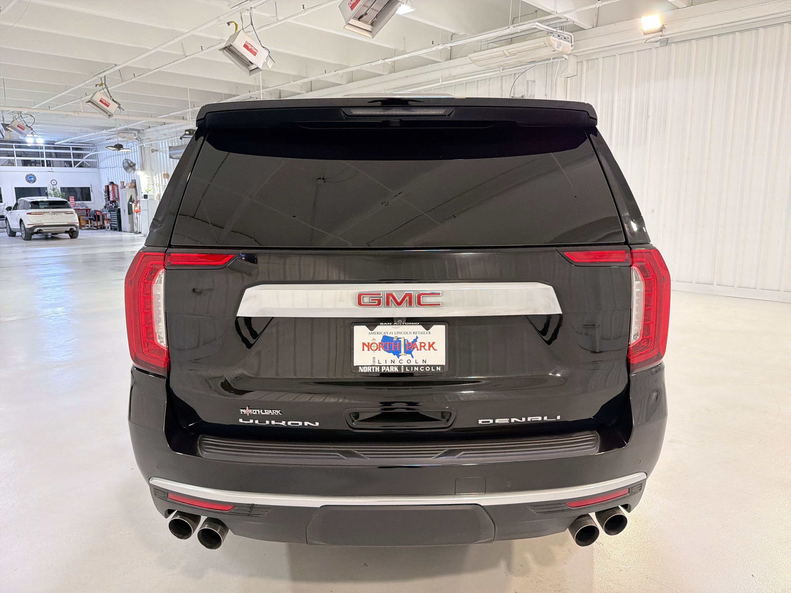 2024 GMC Yukon Denali