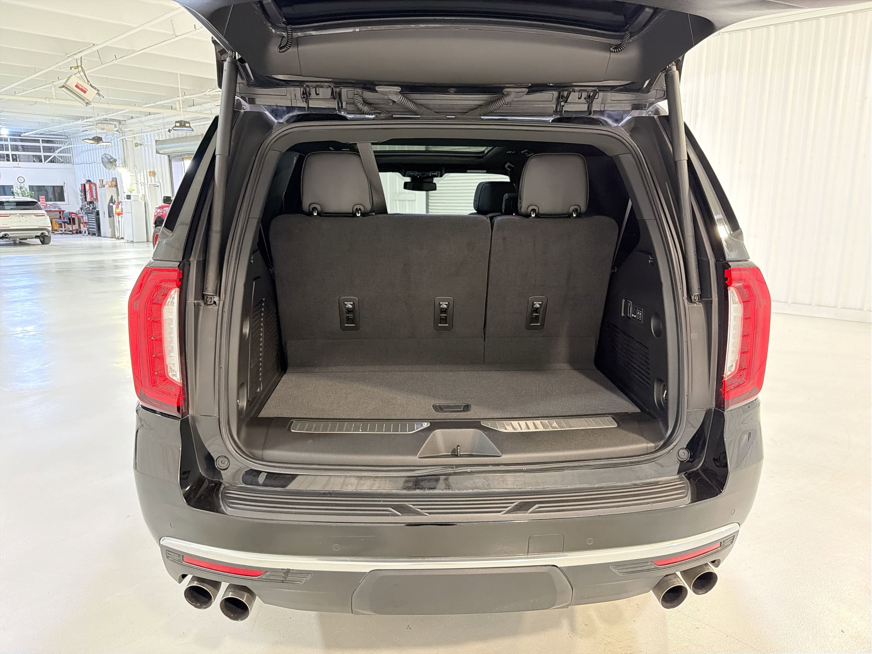 2024 GMC Yukon Denali