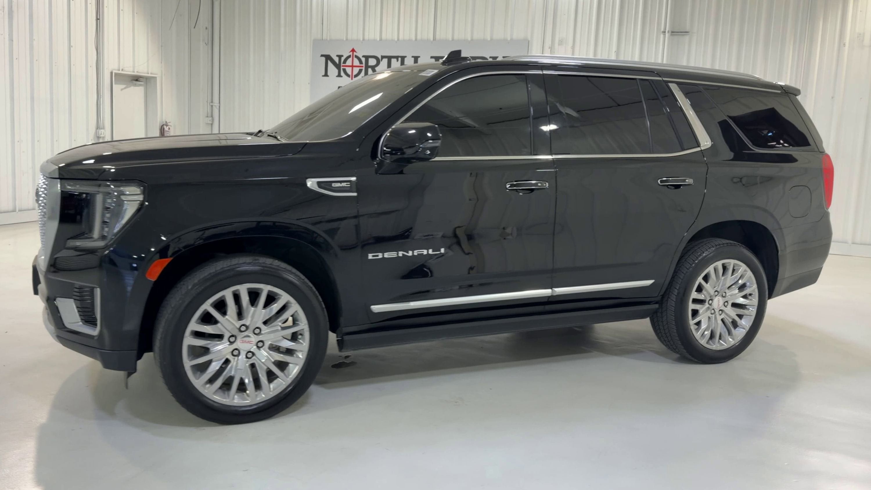 2024 GMC Yukon Denali