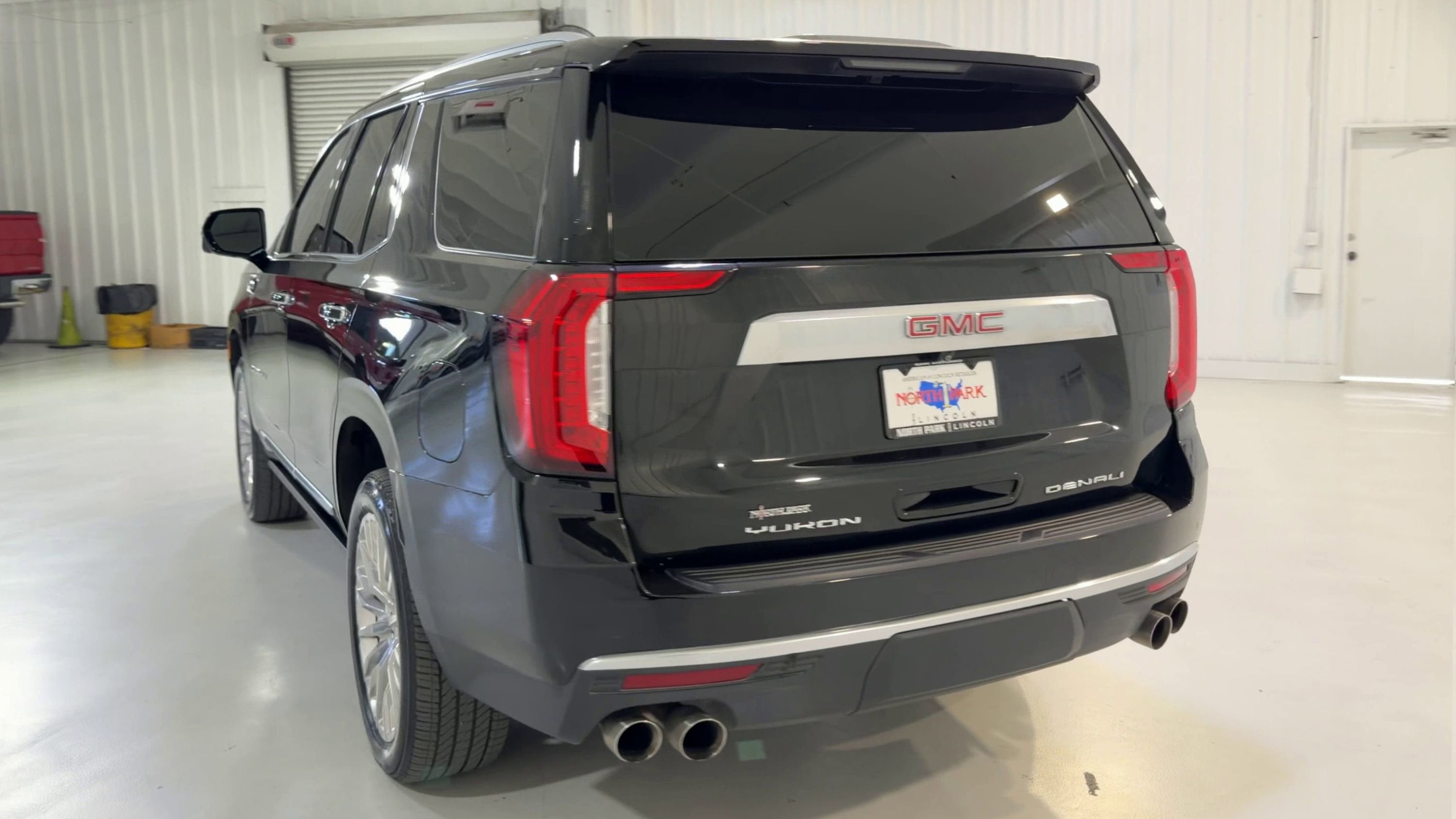 2024 GMC Yukon Denali