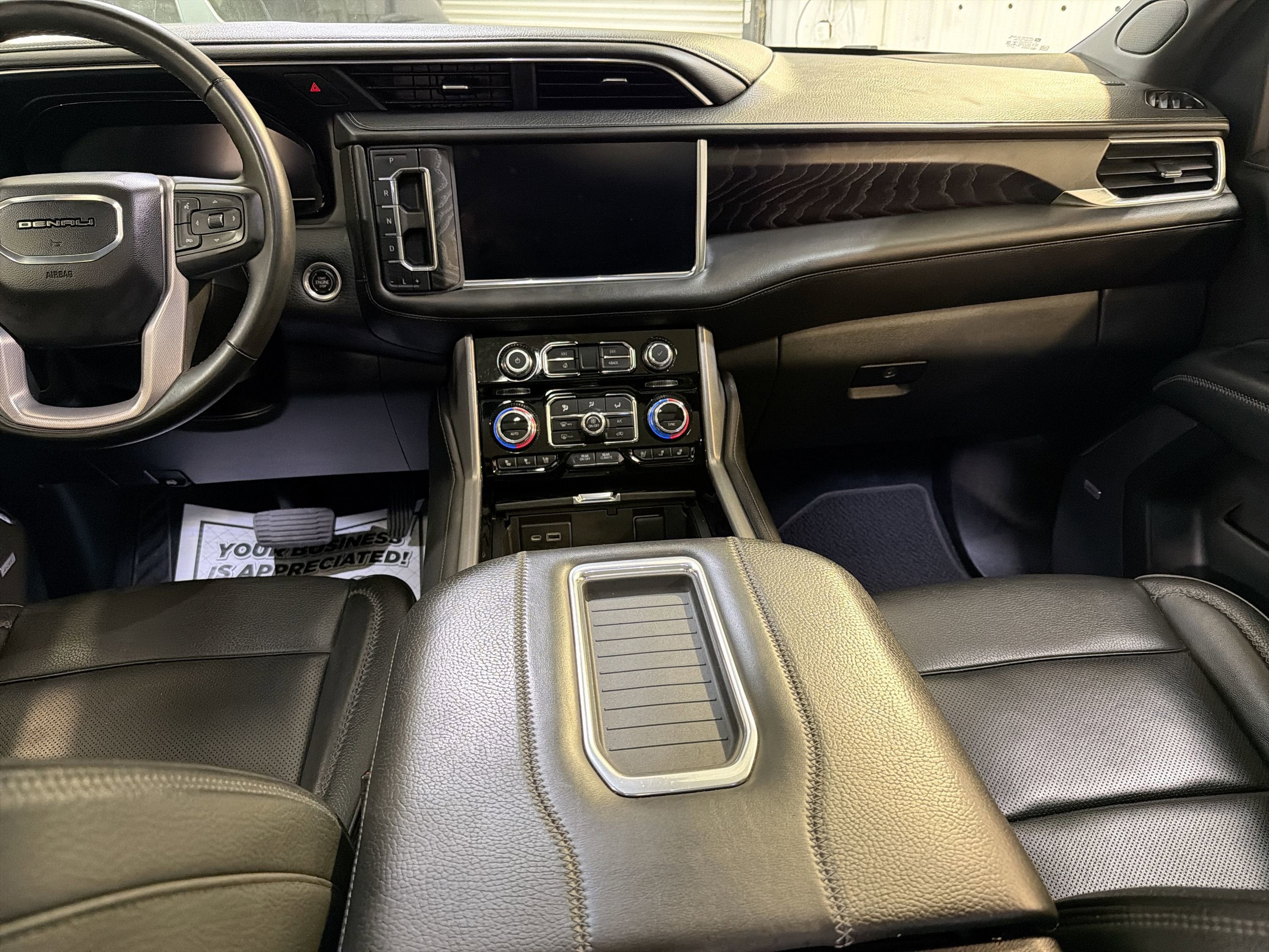 2023 GMC Yukon Denali