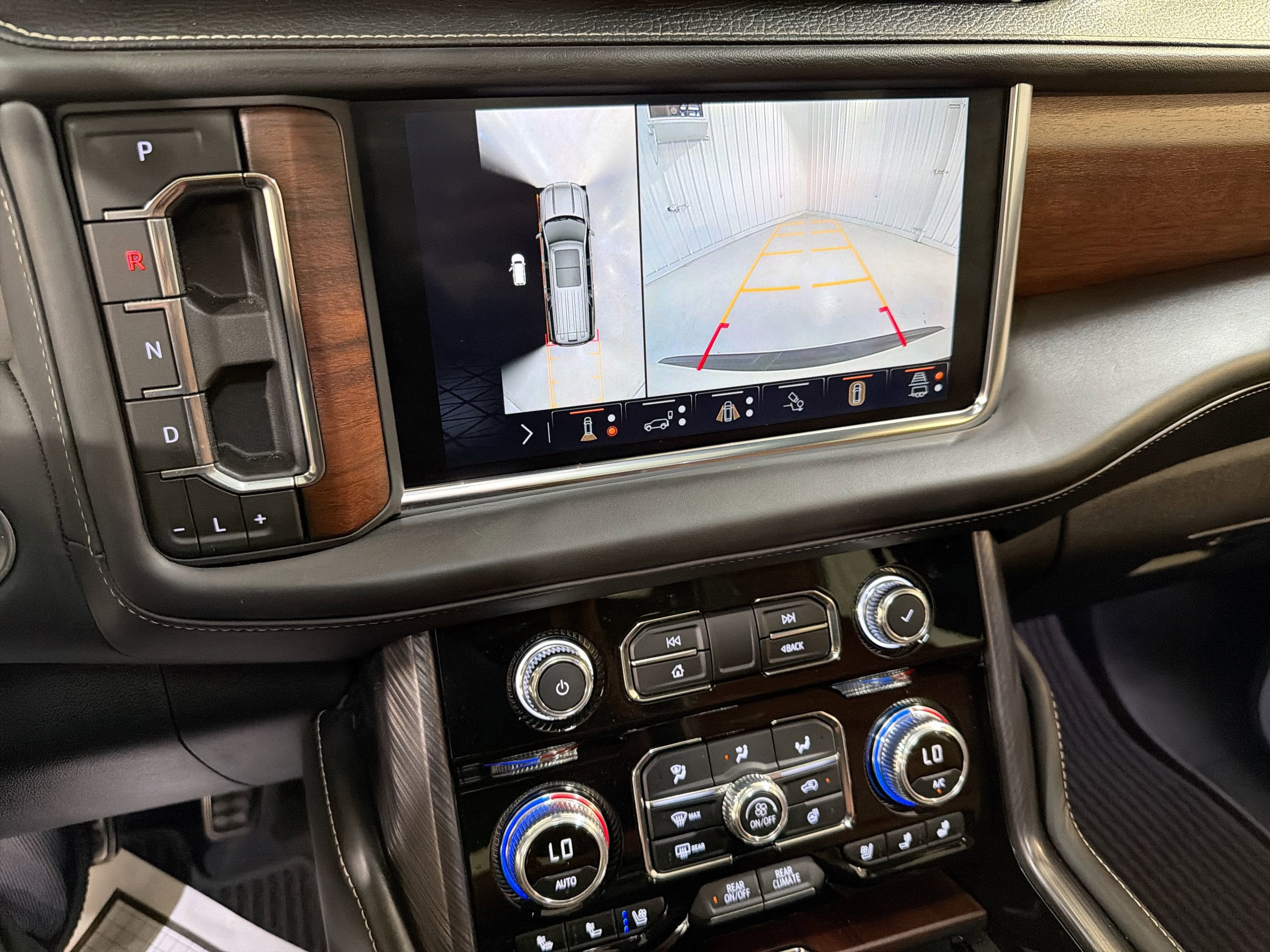 2024 GMC Yukon Denali Ultimate