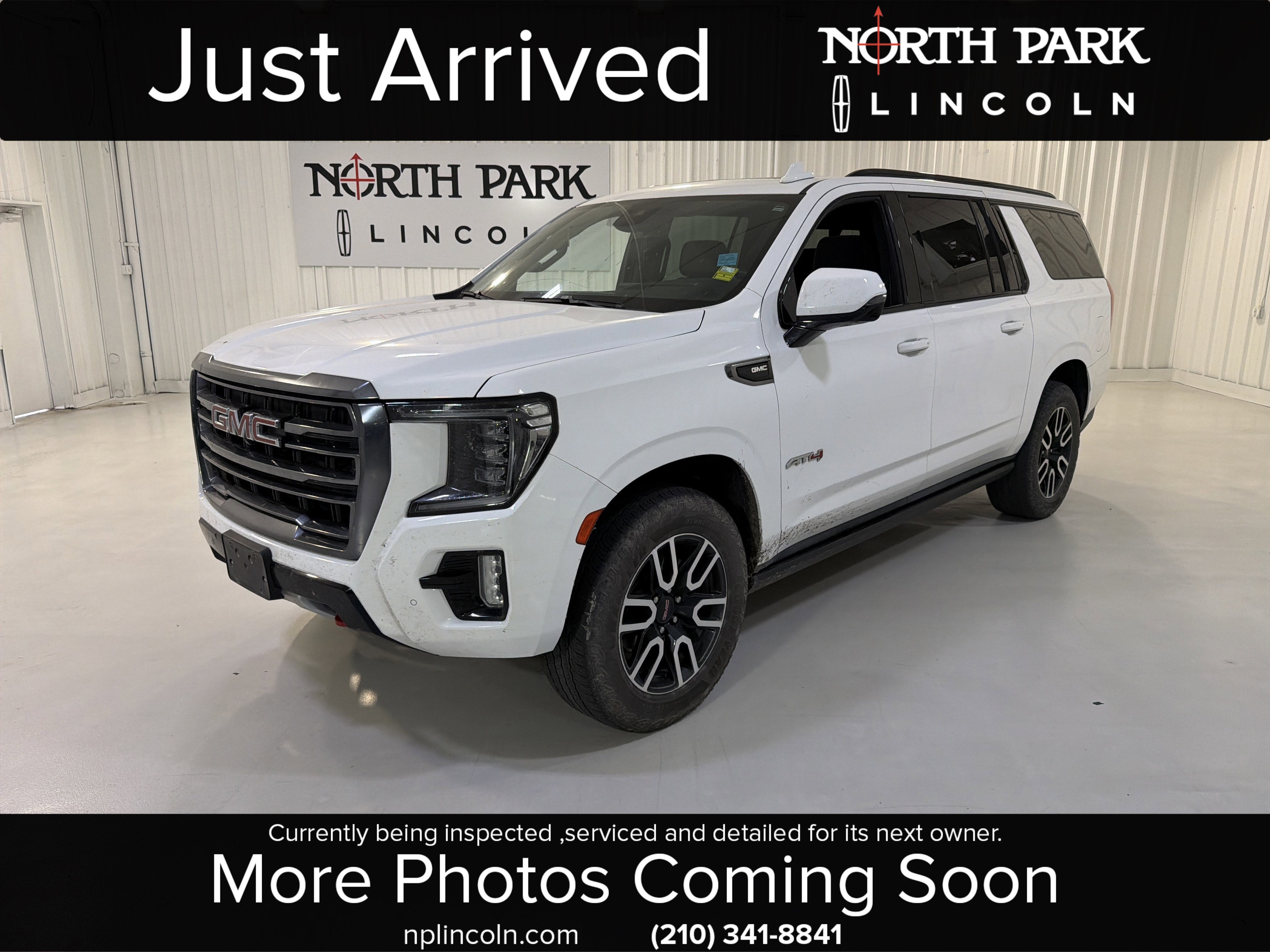 2023 GMC Yukon XL AT4