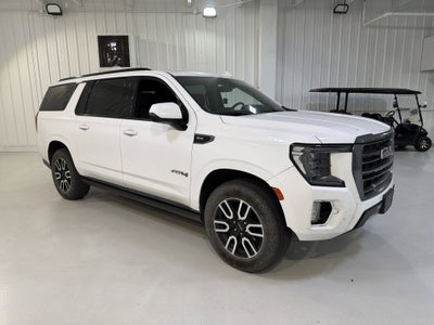 2023 GMC Yukon XL AT4