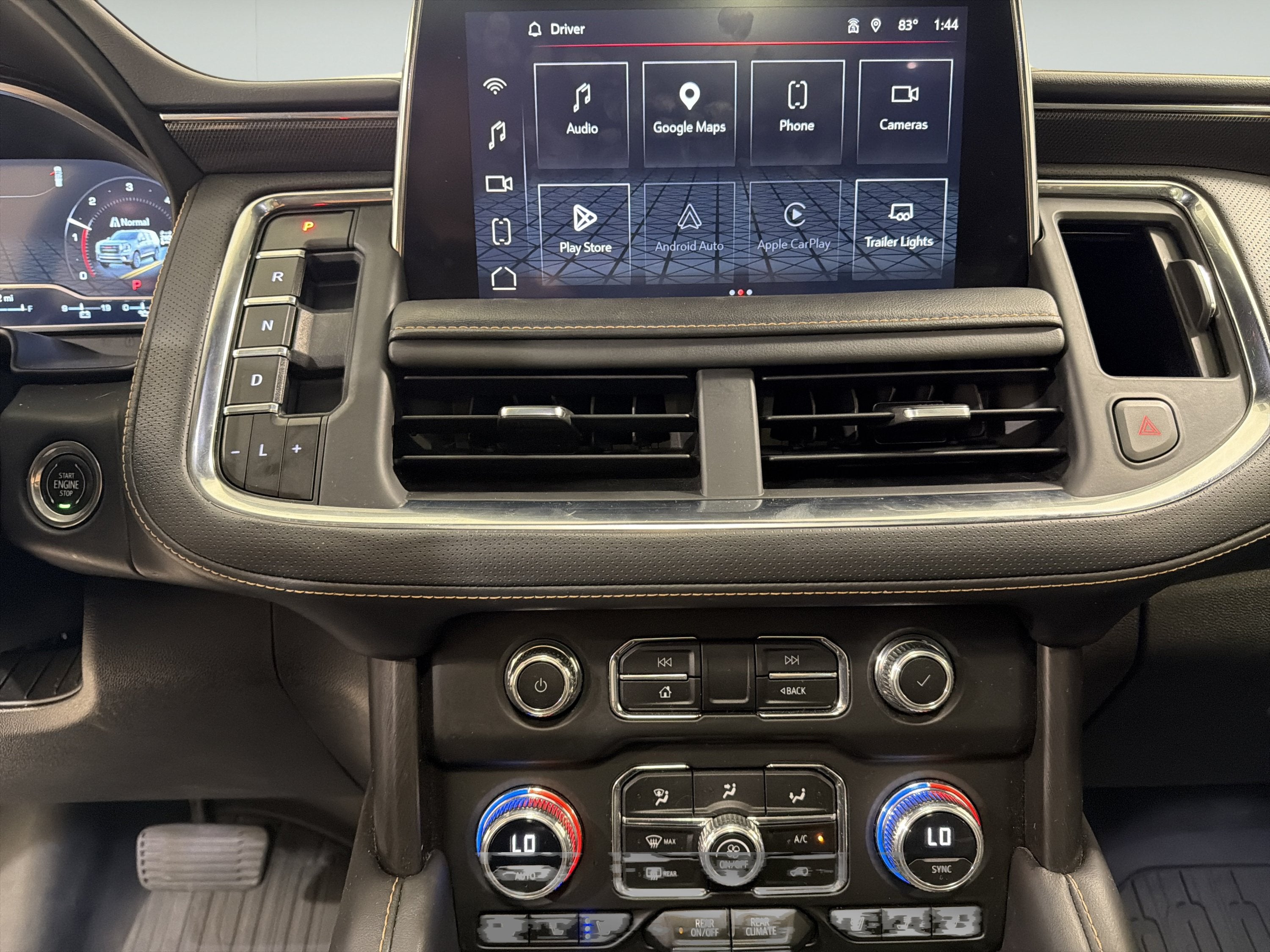 2023 GMC Yukon XL AT4
