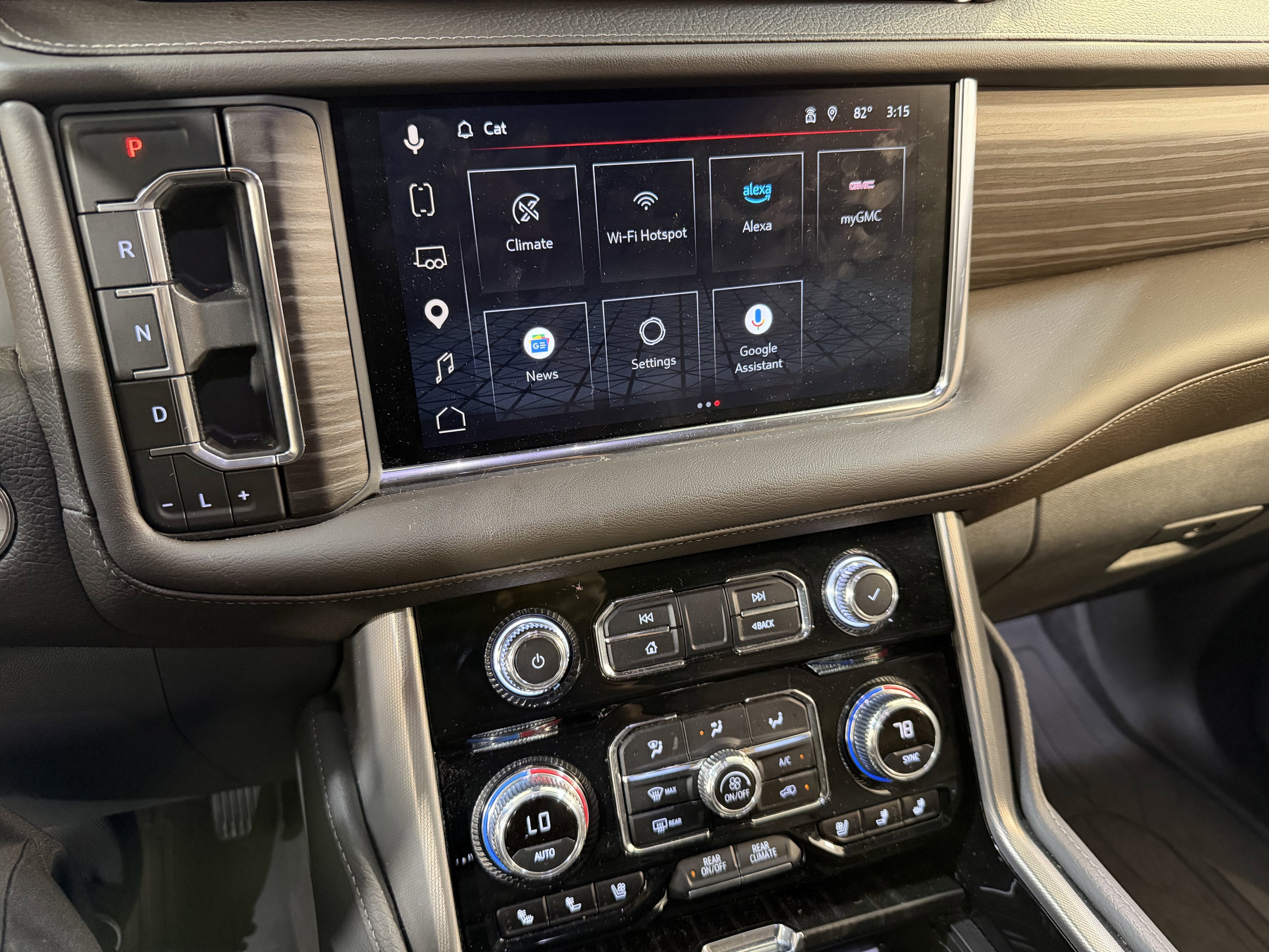 2023 GMC Yukon XL Denali