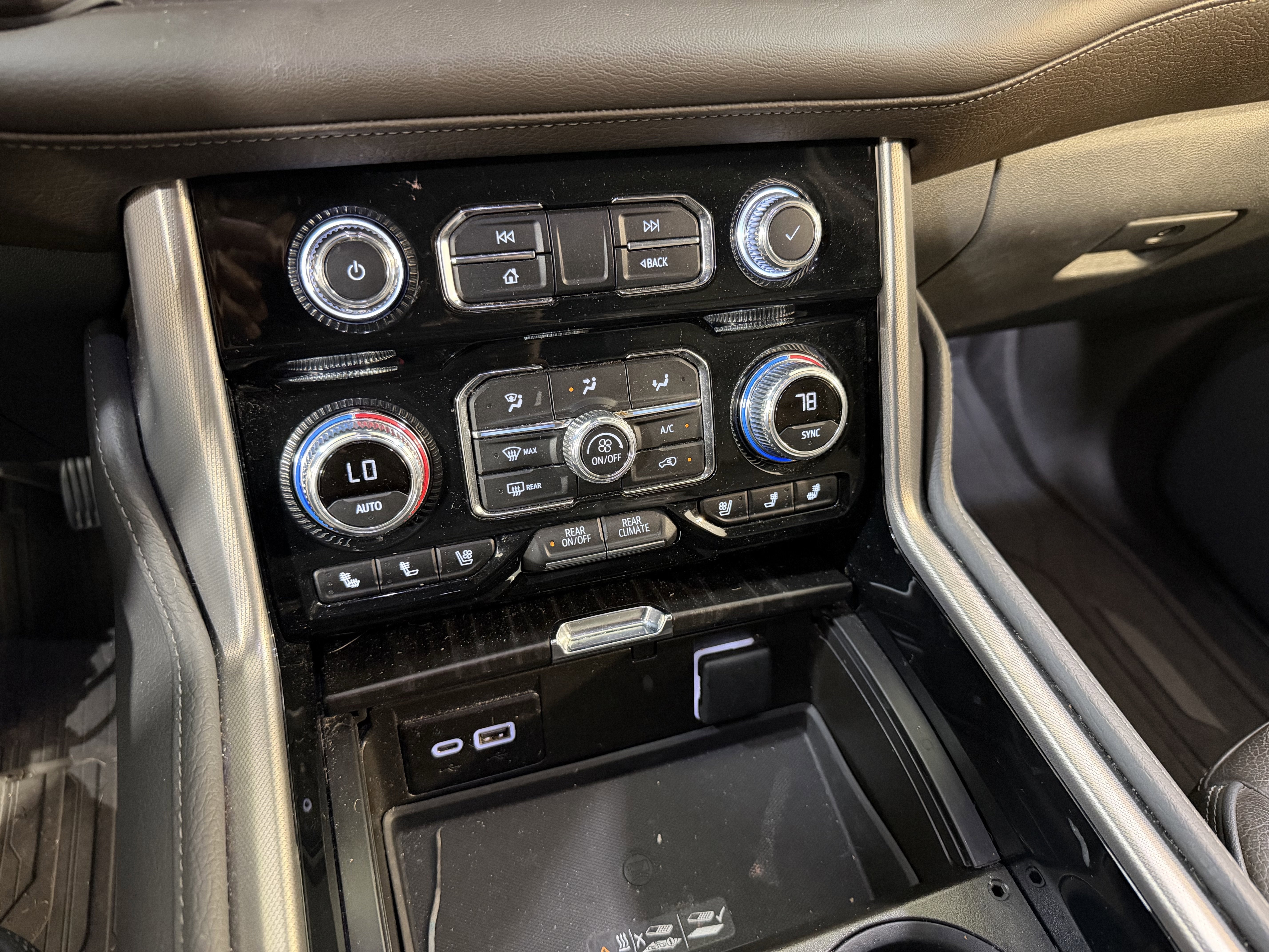 2023 GMC Yukon XL Denali