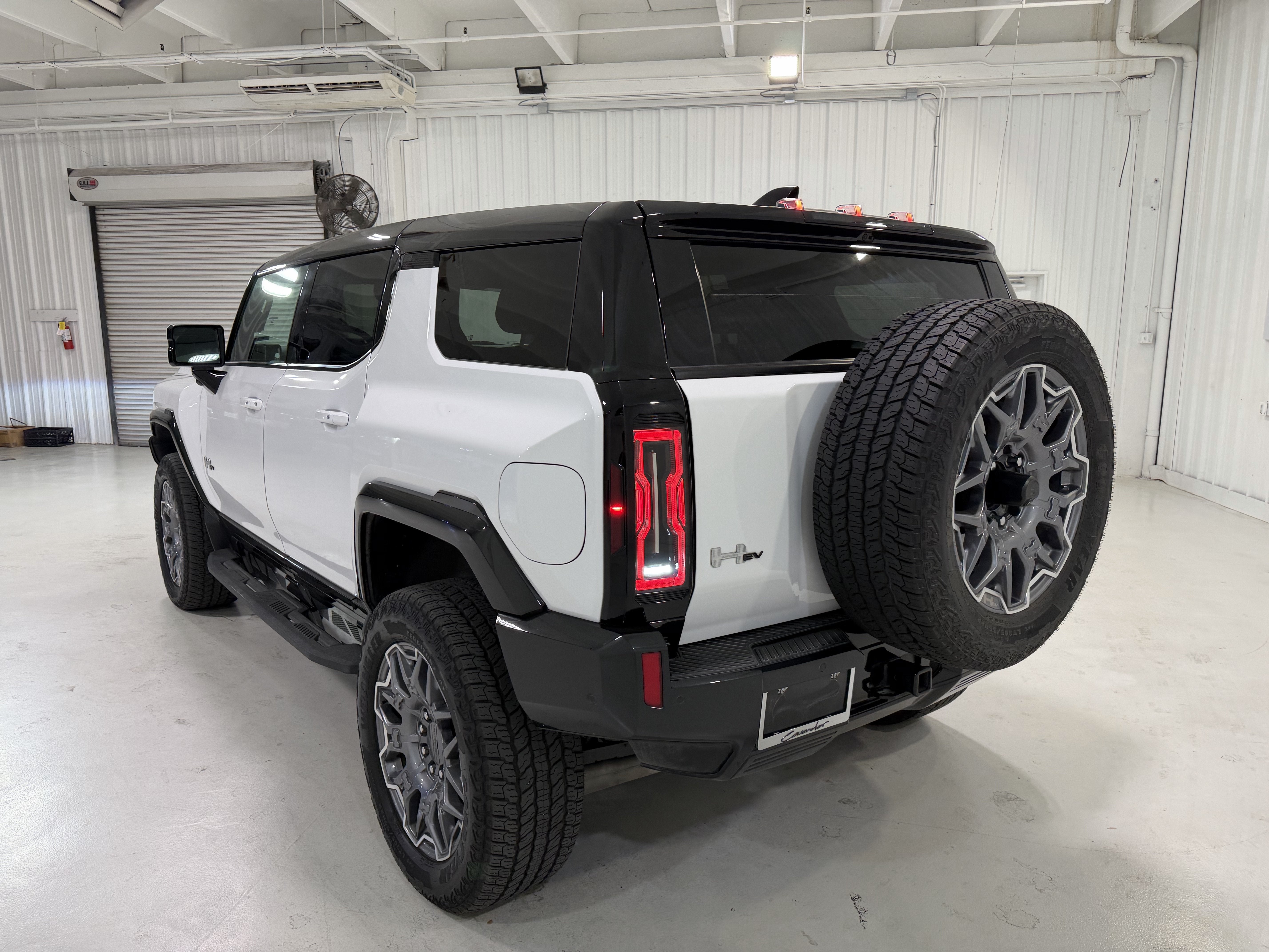 2025 GMC HUMMER EV SUV 3X
