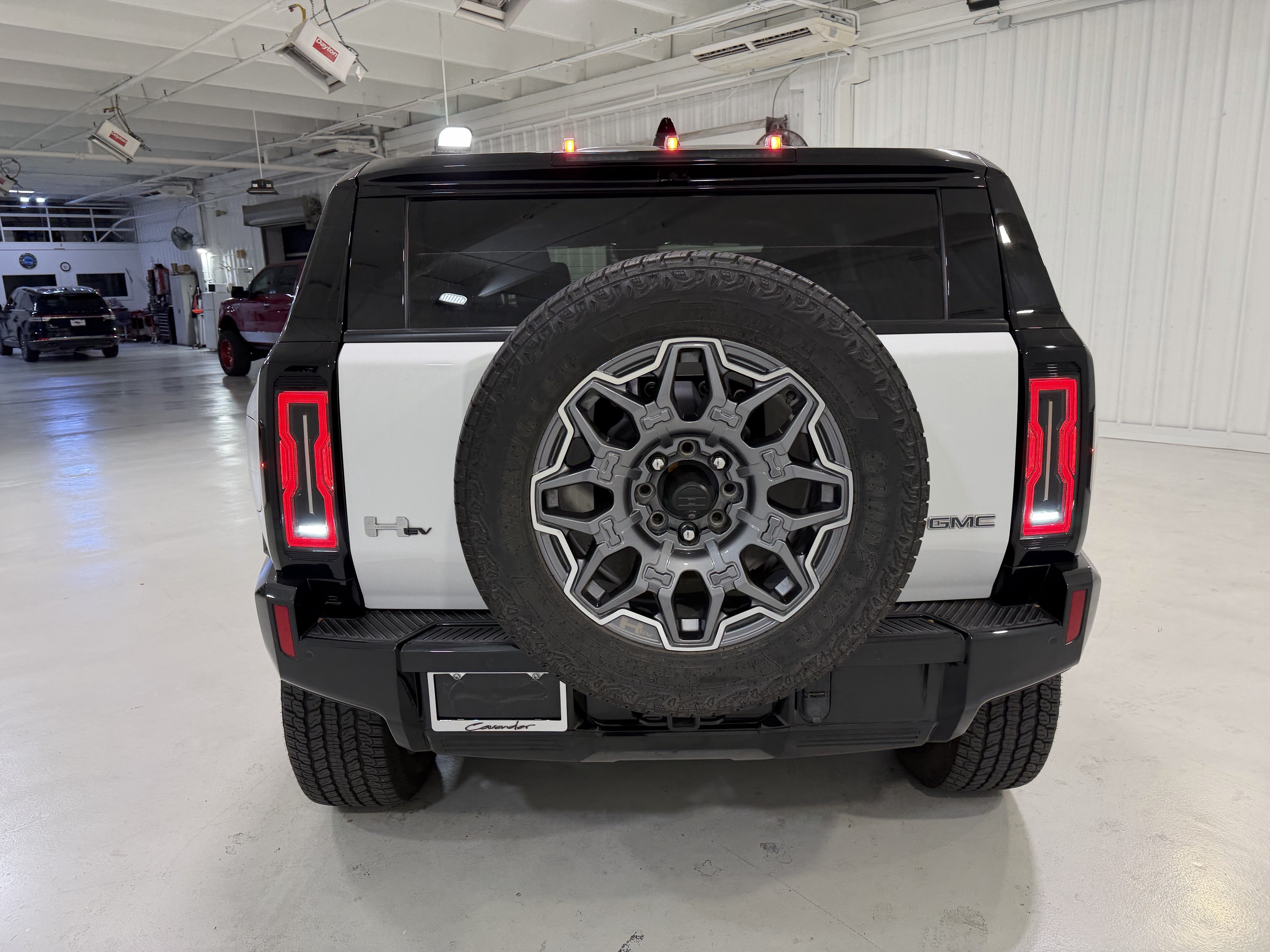 2025 GMC HUMMER EV SUV 3X