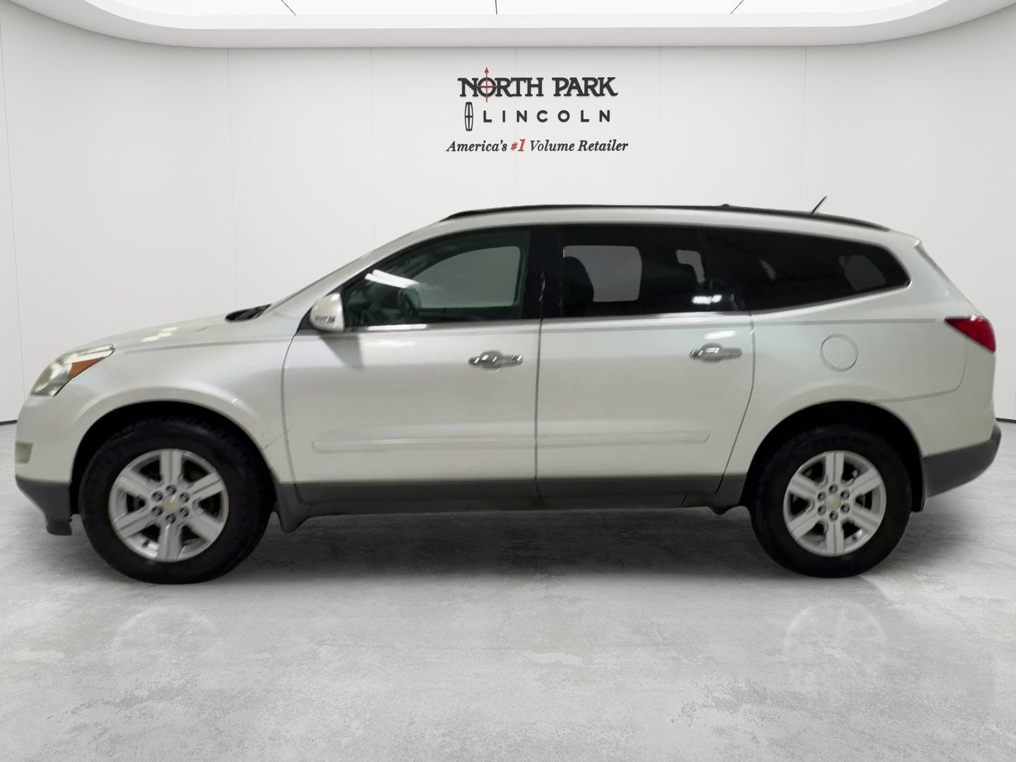 Used 2012 Chevrolet Traverse 1LT with VIN 1GNKRGED9CJ342118 for sale in San Antonio, TX