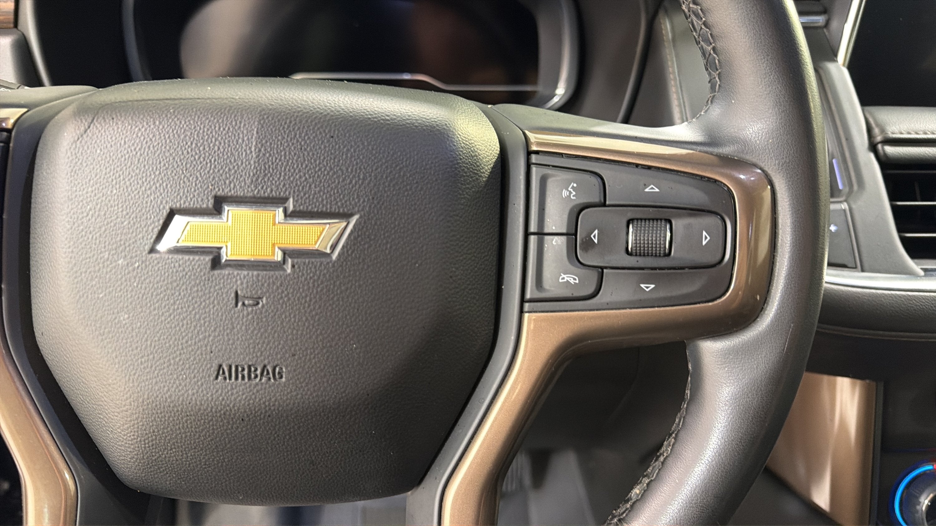 2023 Chevrolet Suburban High Country