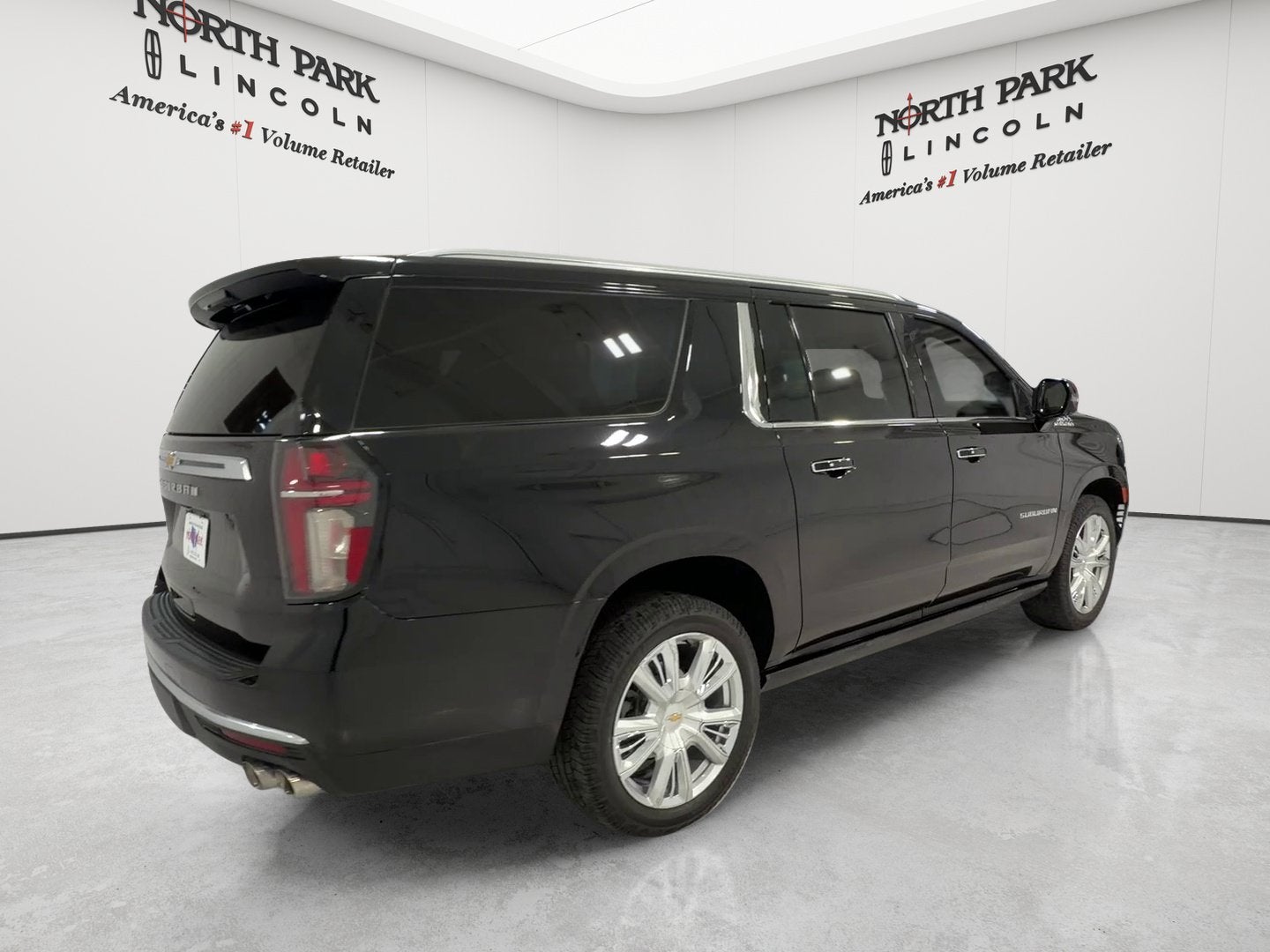 2023 Chevrolet Suburban High Country
