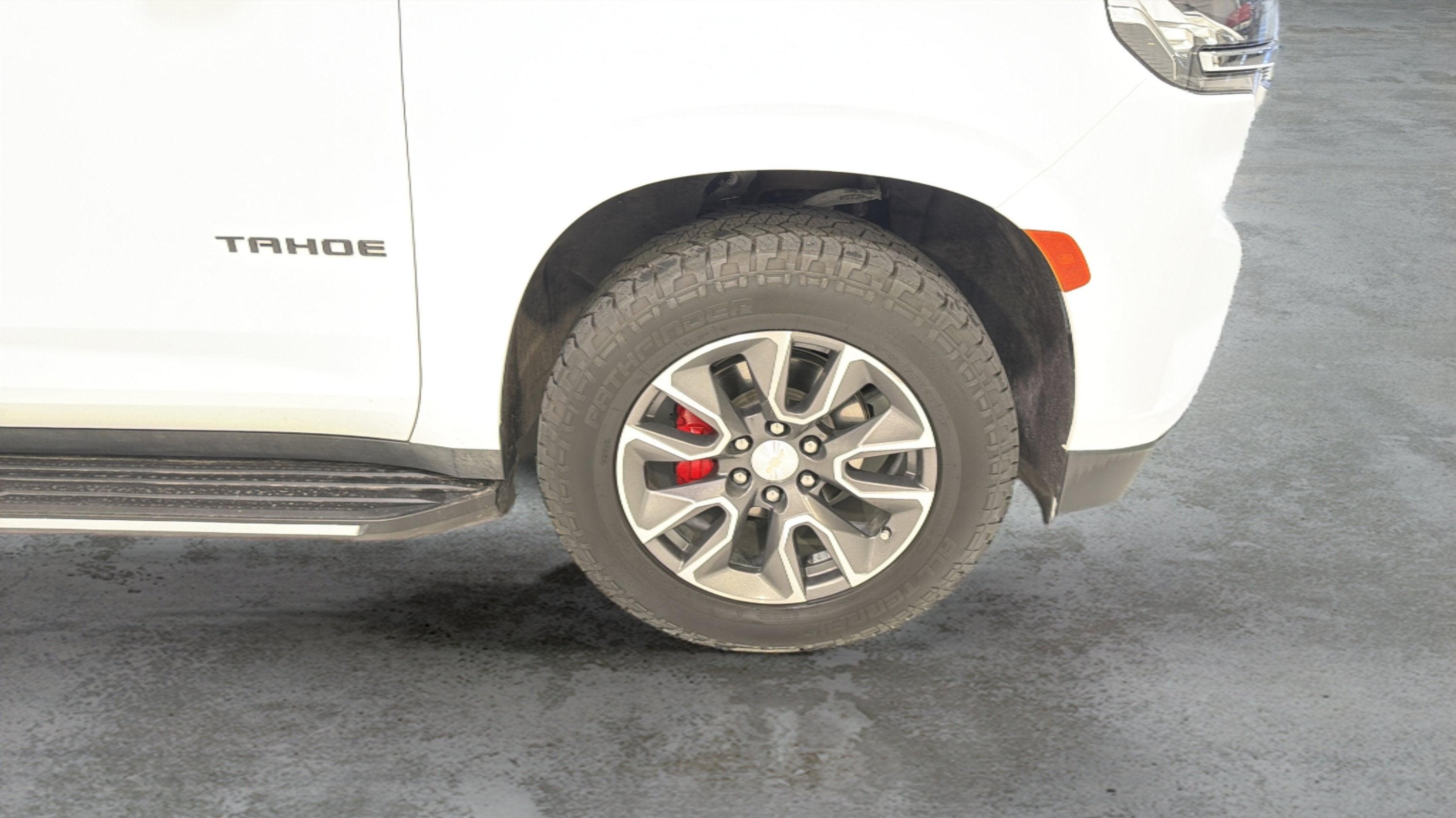 2023 Chevrolet Tahoe LS