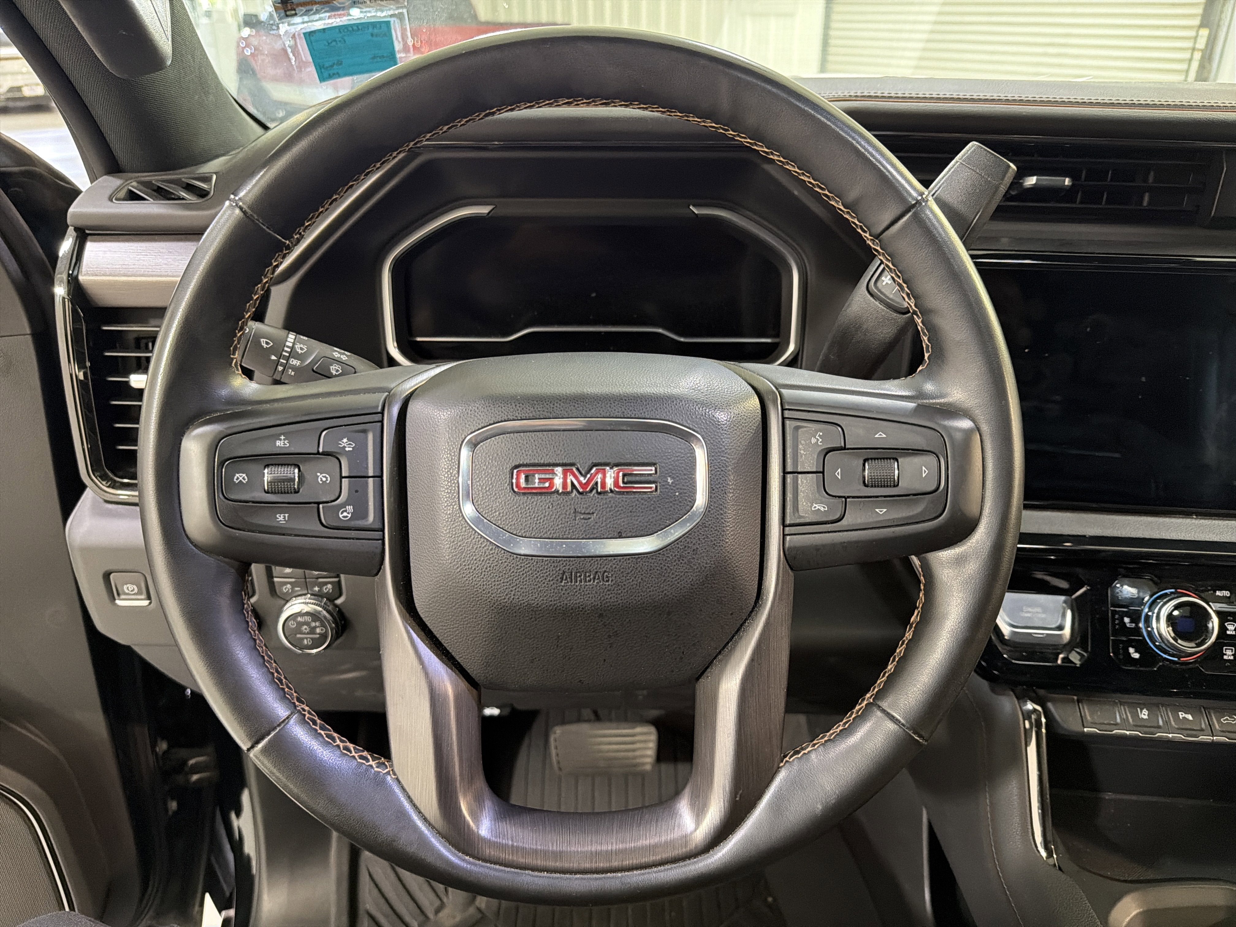 2024 GMC Sierra 2500HD AT4