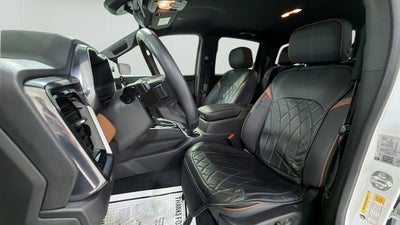 2024 GMC Canyon 4WD AT4