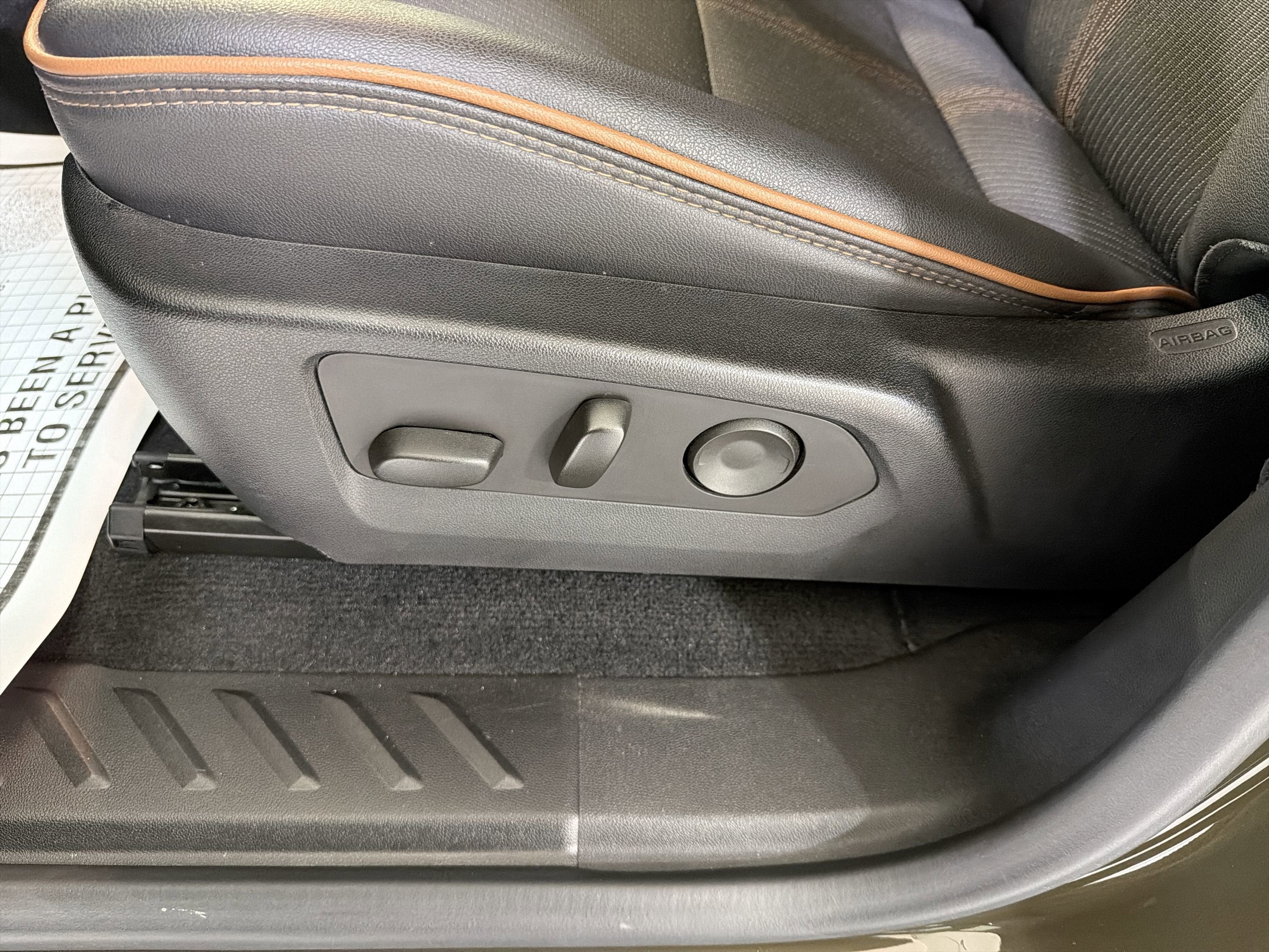 2023 GMC Canyon 4WD AT4