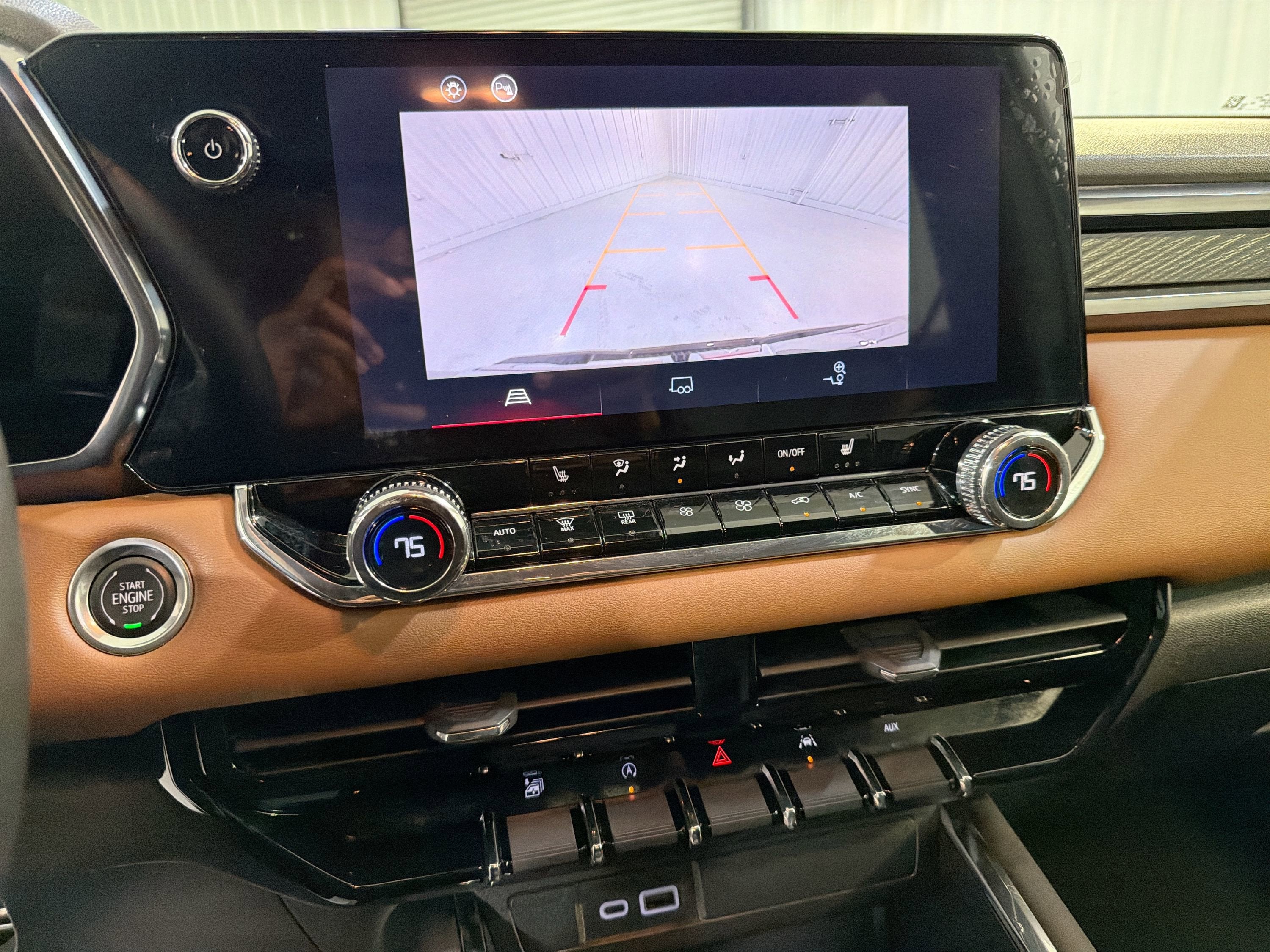 2023 GMC Canyon 4WD AT4