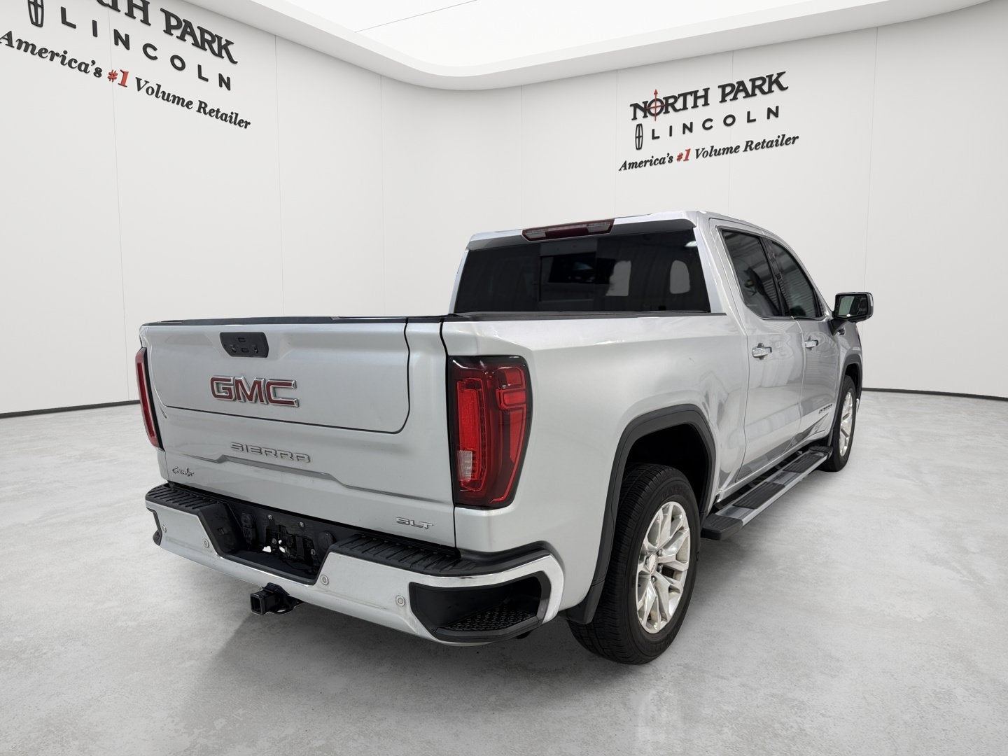 2021 GMC Sierra 1500 SLT
