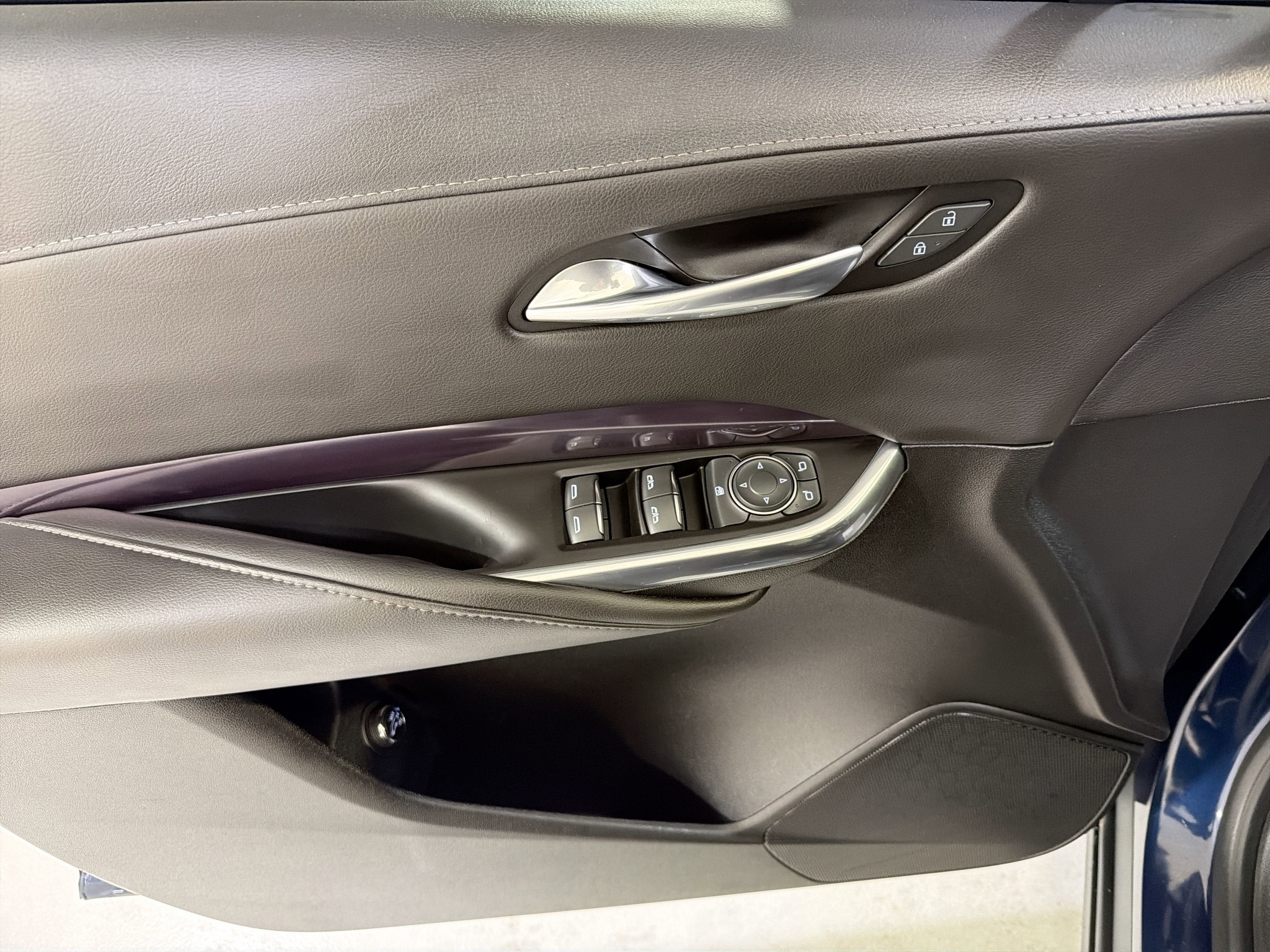 2022 Cadillac XT4 AWD Luxury