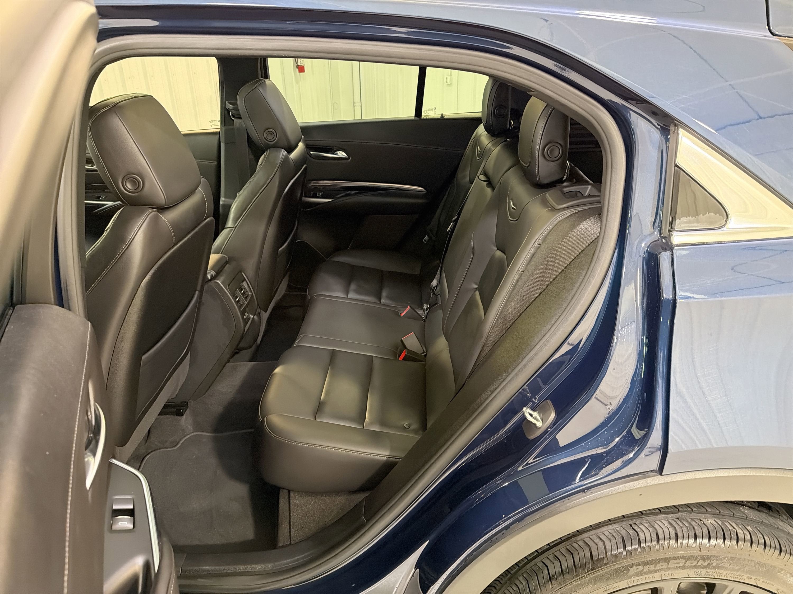 2022 Cadillac XT4 AWD Luxury