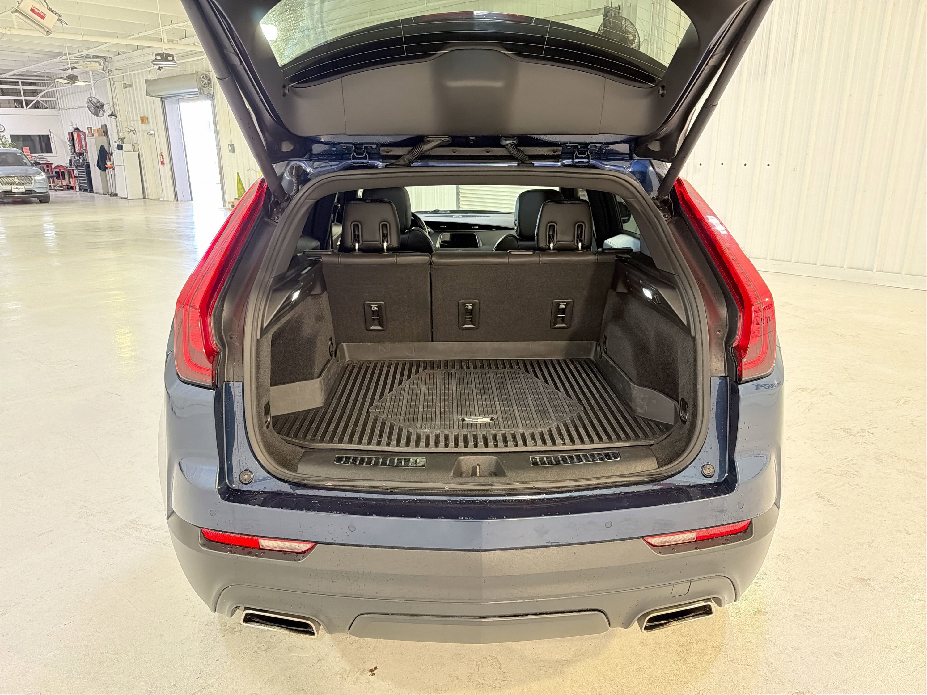 2022 Cadillac XT4 AWD Luxury