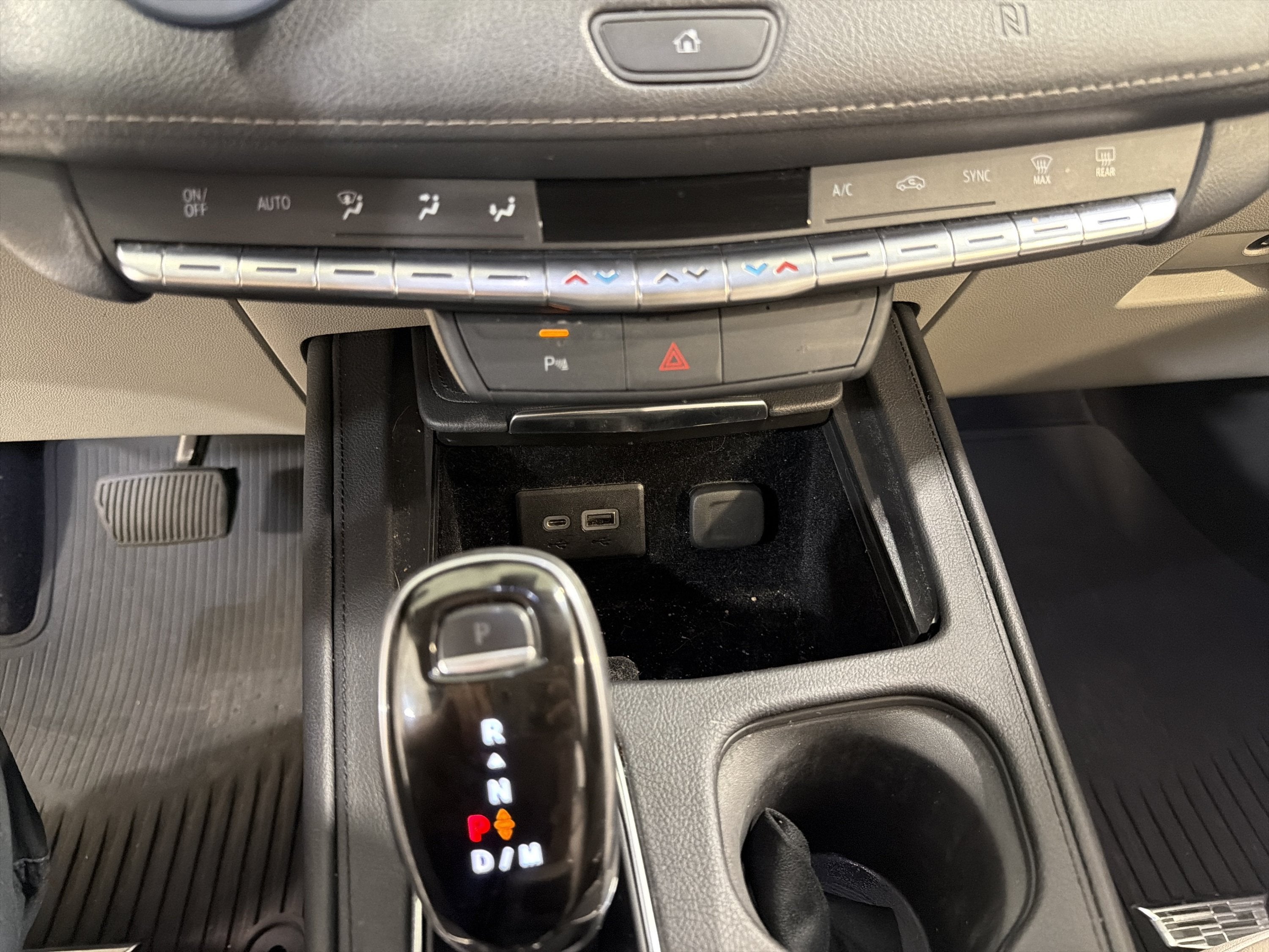 2020 Cadillac XT4 FWD Premium Luxury