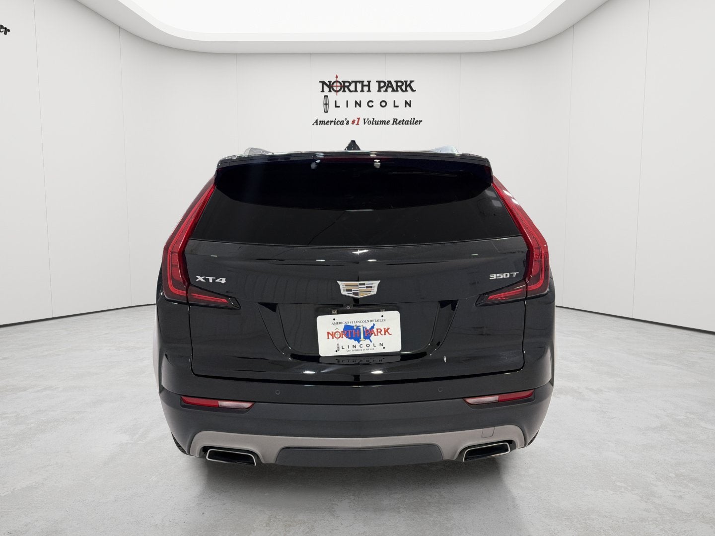 2020 Cadillac XT4 FWD Premium Luxury