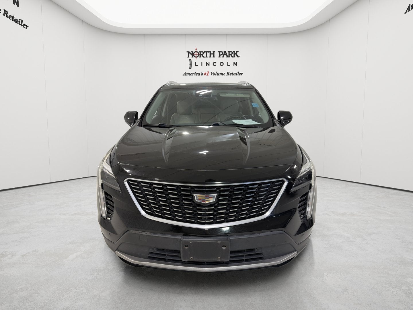 2020 Cadillac XT4 FWD Premium Luxury
