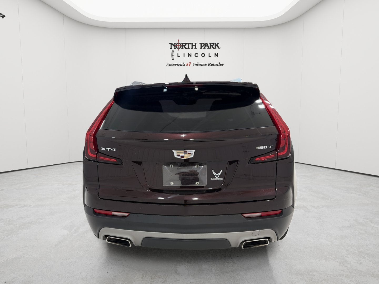 2021 Cadillac XT4 FWD Premium Luxury
