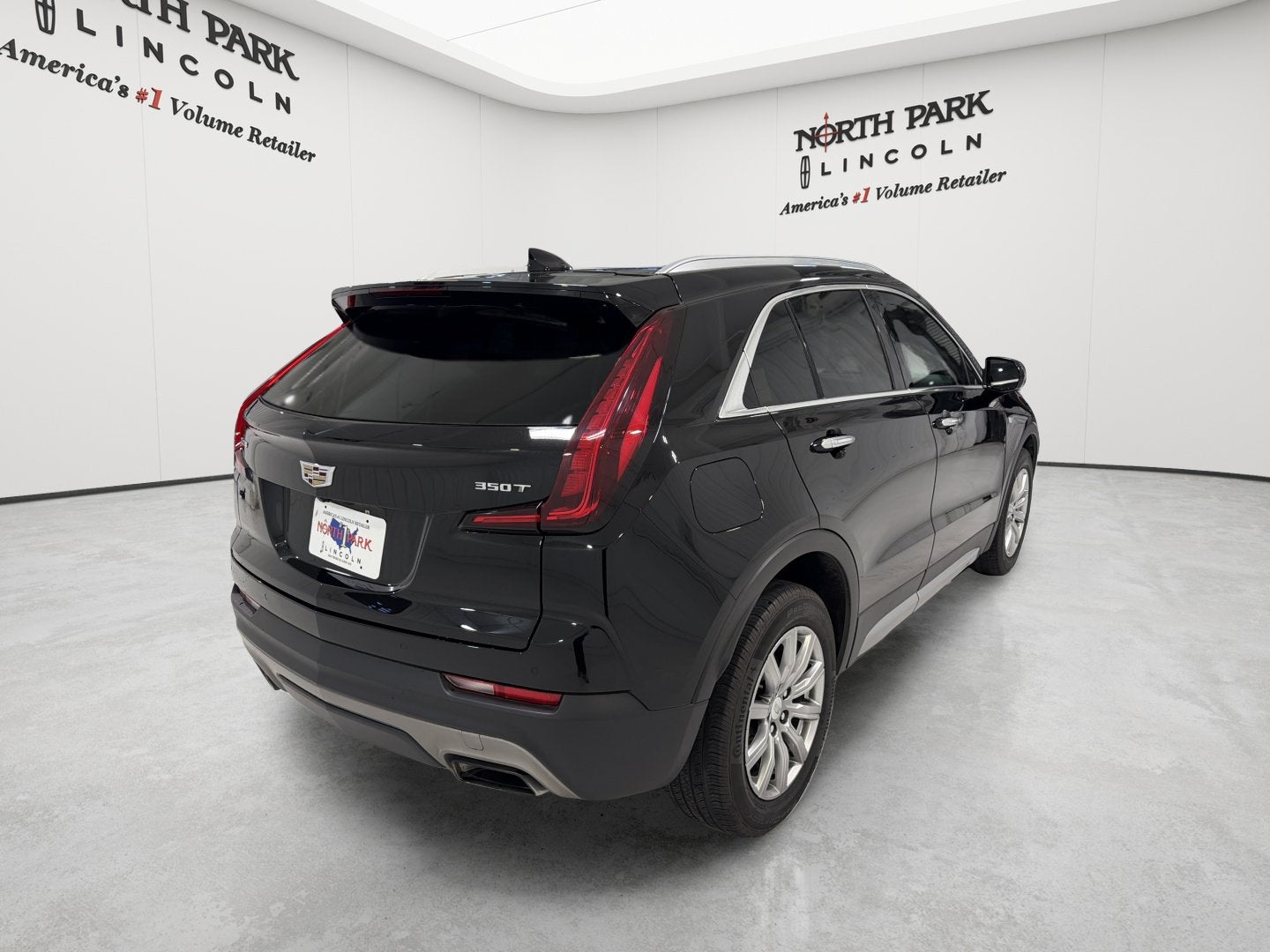 2020 Cadillac XT4 FWD Premium Luxury