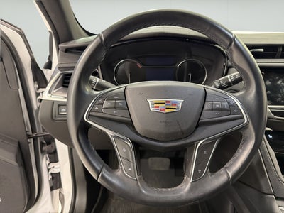 2022 Cadillac XT5 FWD Luxury