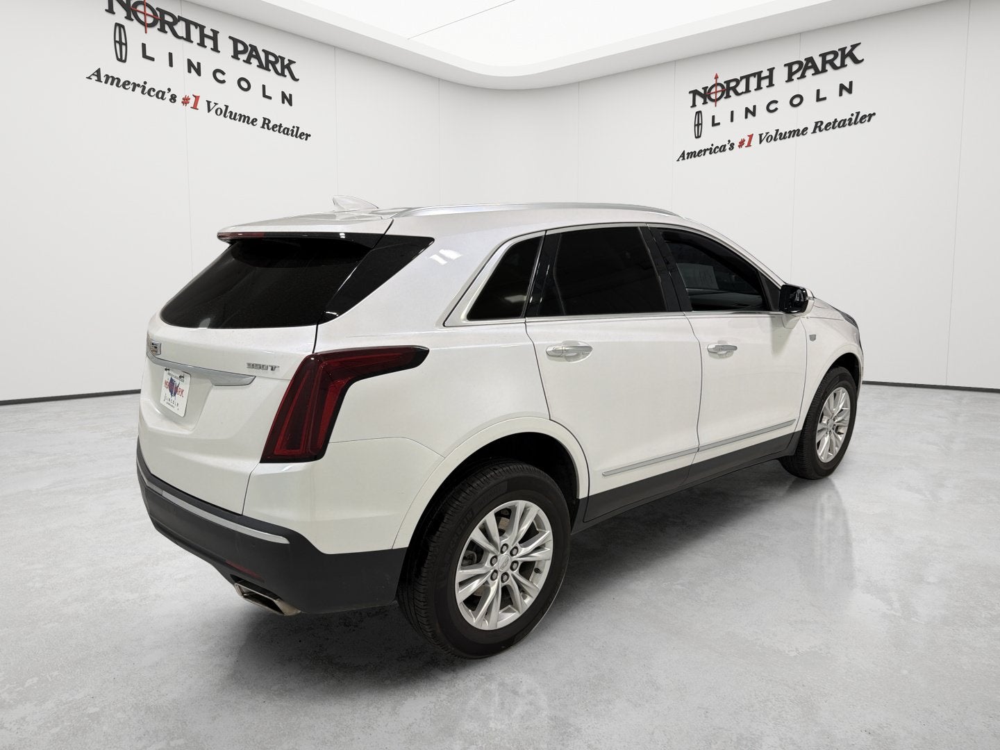 2022 Cadillac XT5 FWD Luxury