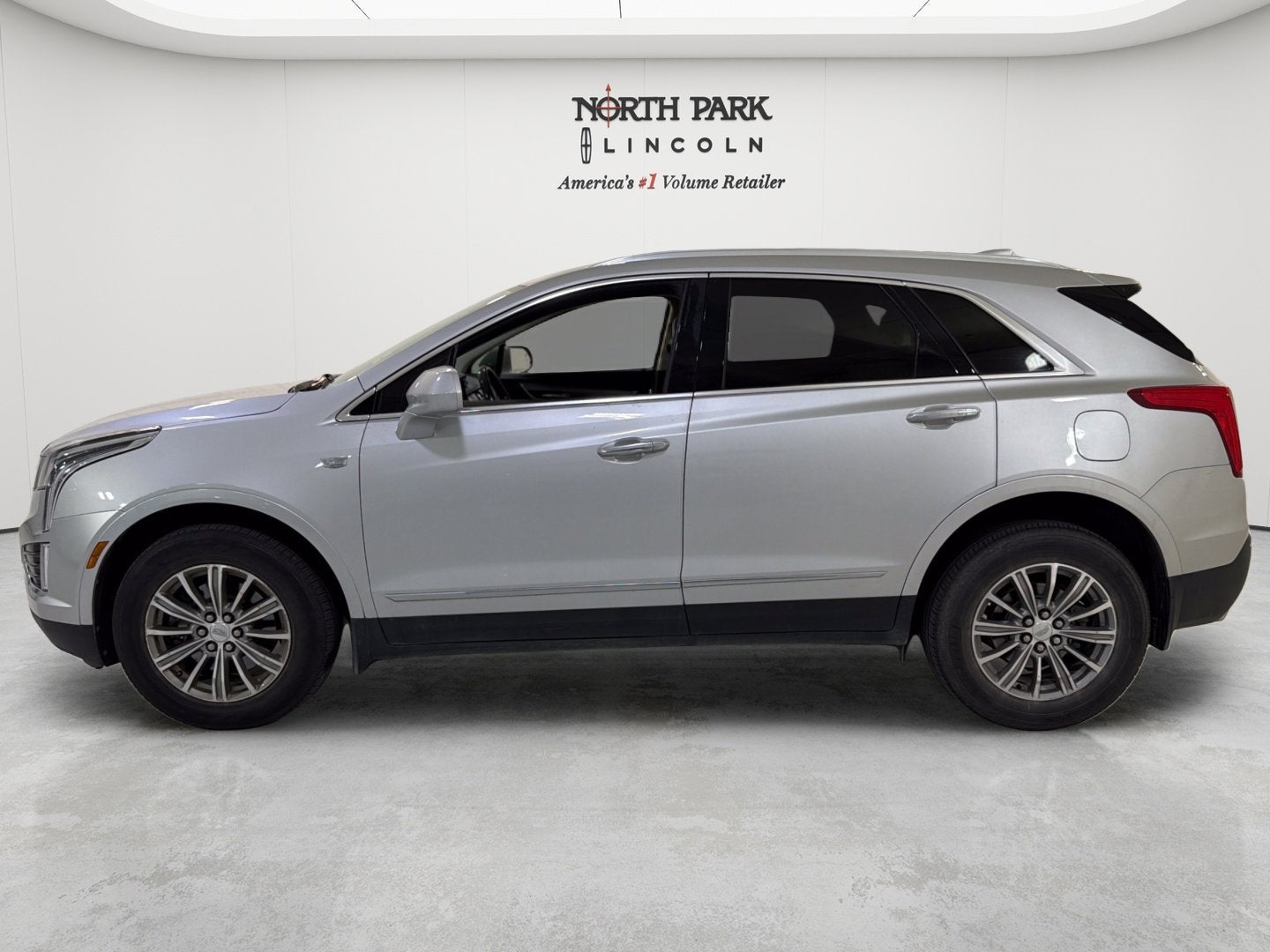 2019 Cadillac XT5 Luxury FWD