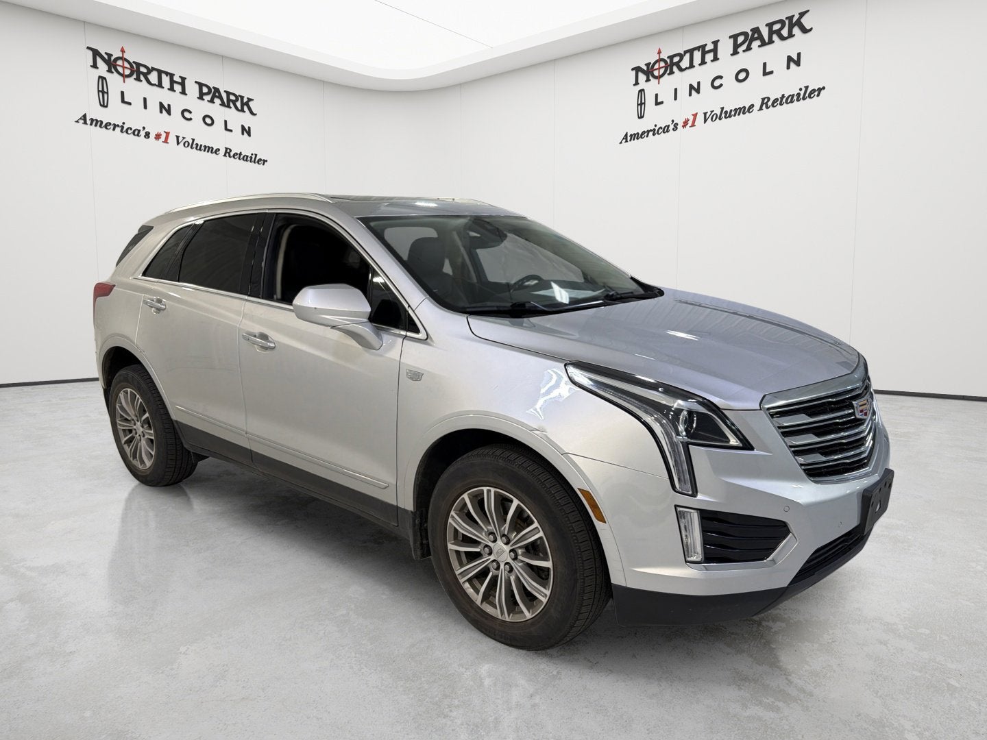 2019 Cadillac XT5 Luxury FWD