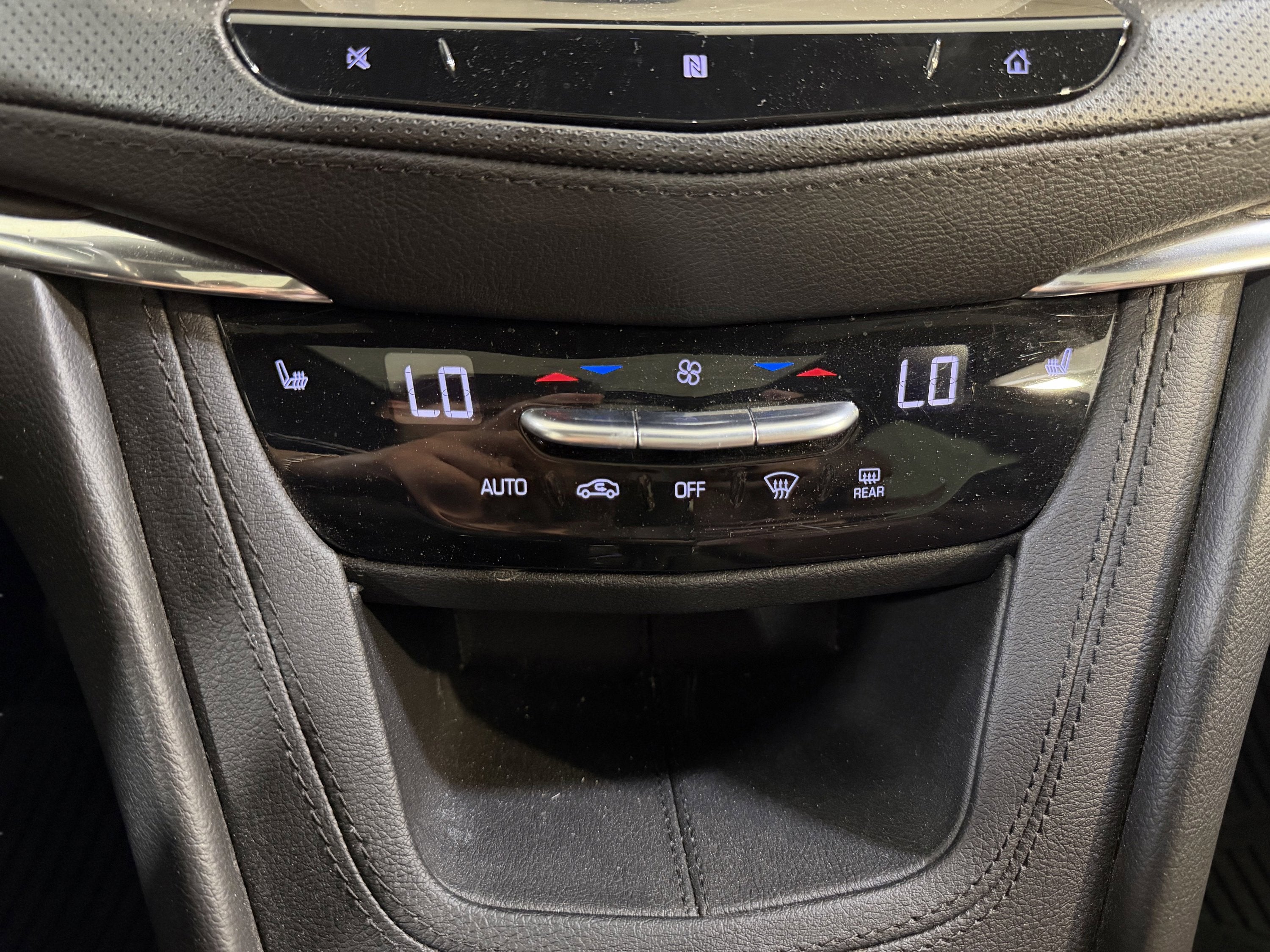 2020 Cadillac XT5 Premium Luxury FWD