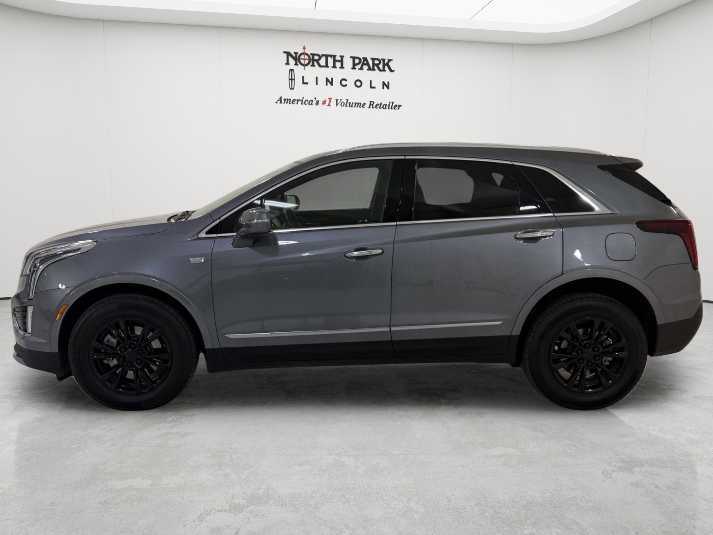 2020 Cadillac XT5 Premium Luxury FWD