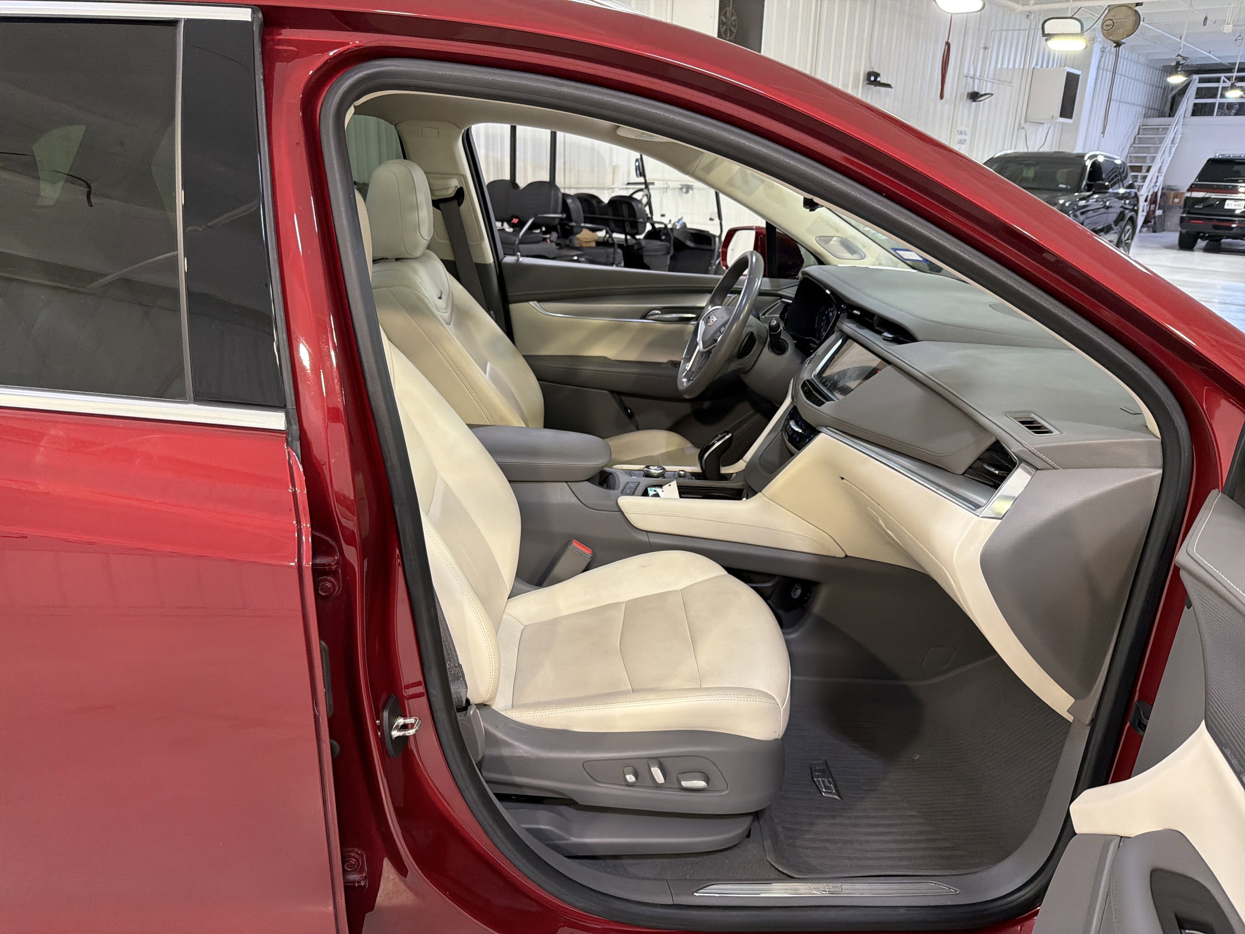 2020 Cadillac XT5 Premium Luxury FWD