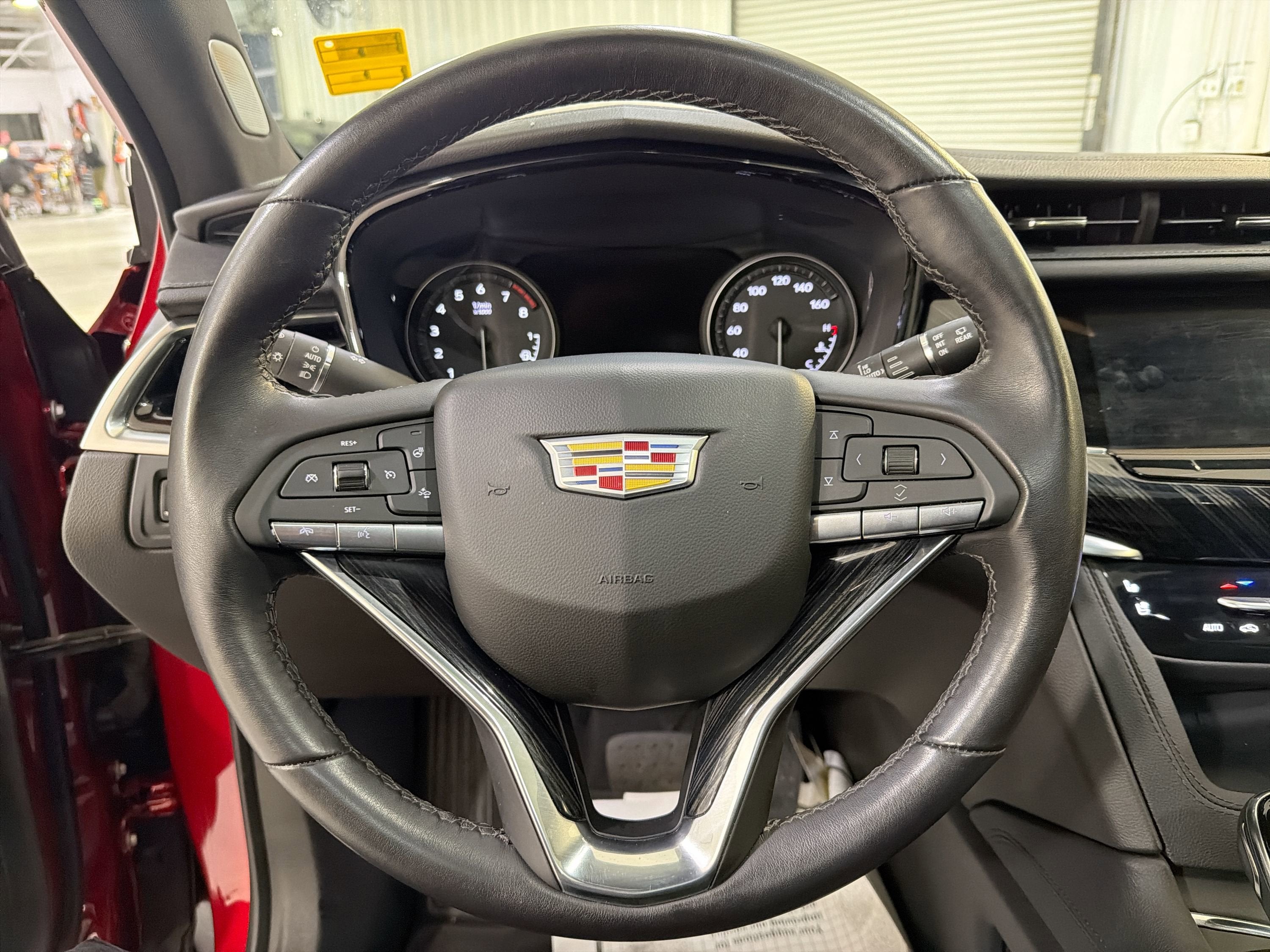 2024 Cadillac XT6 FWD Premium Luxury