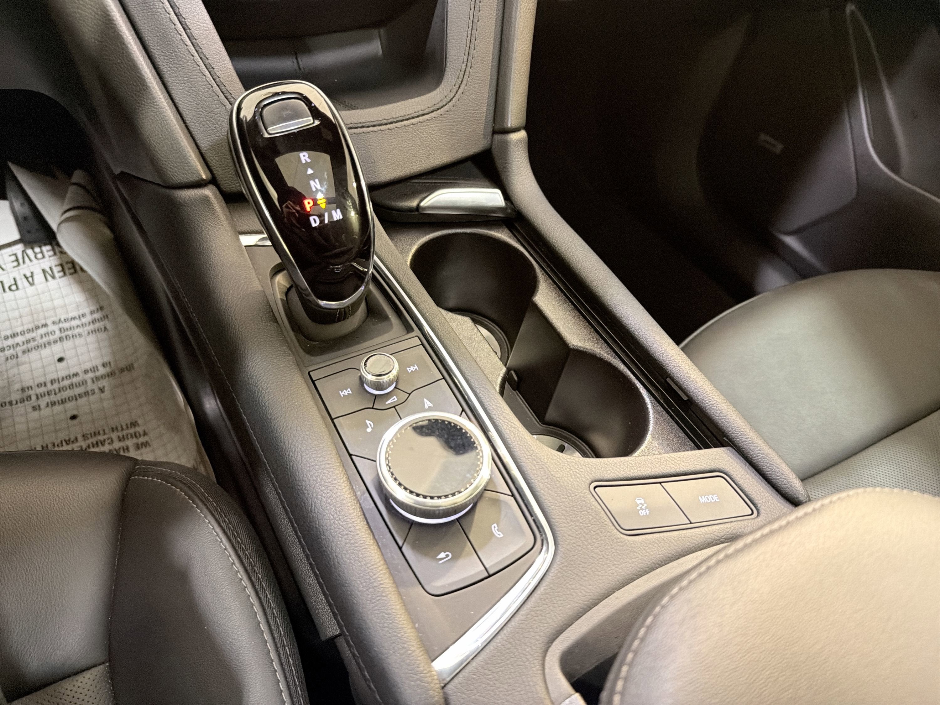 2024 Cadillac XT6 FWD Premium Luxury