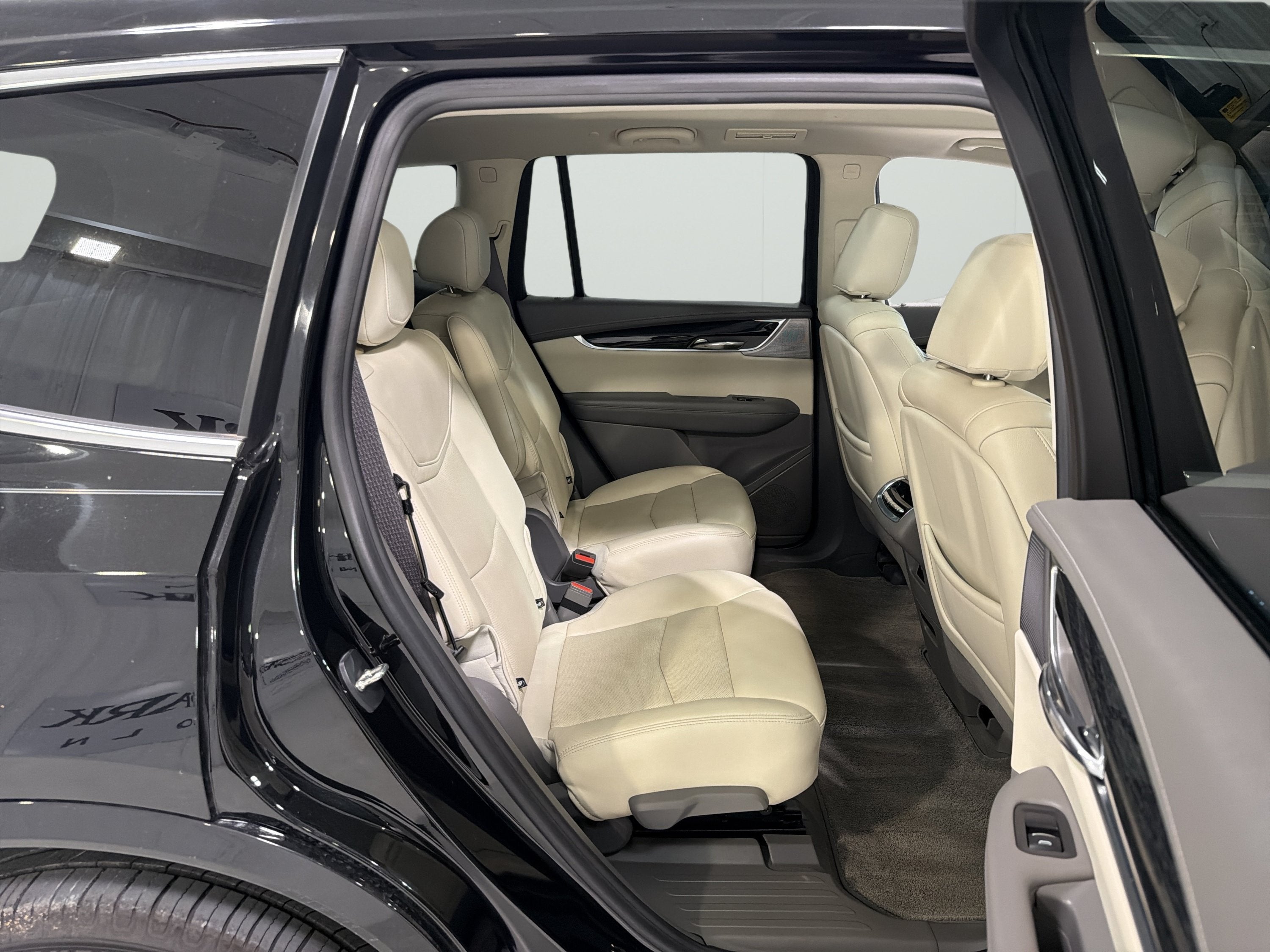 2020 Cadillac XT6 FWD Premium Luxury