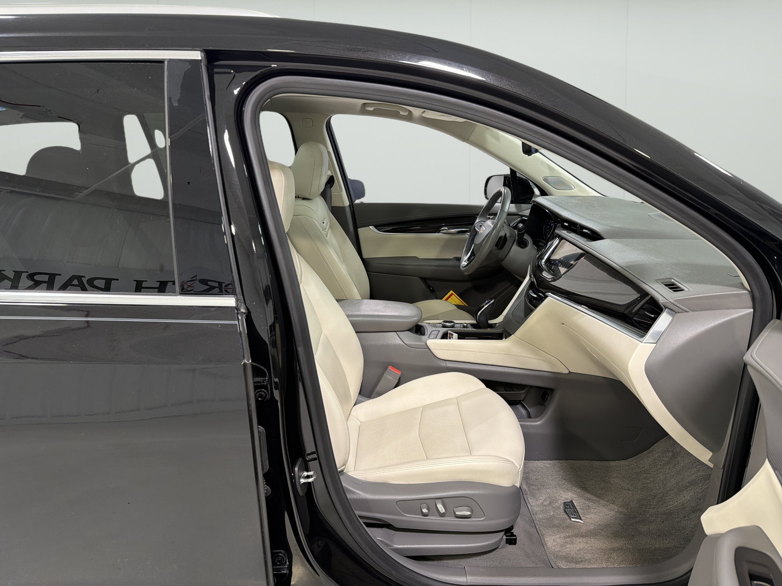 2020 Cadillac XT6 FWD Premium Luxury
