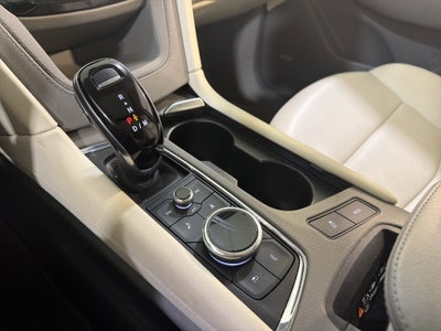 2023 Cadillac XT6 FWD Premium Luxury