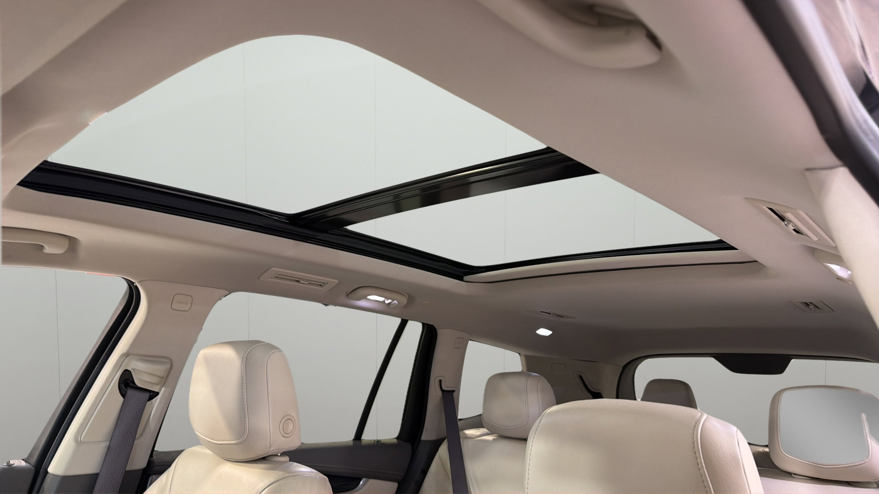 2023 Cadillac XT6 FWD Premium Luxury