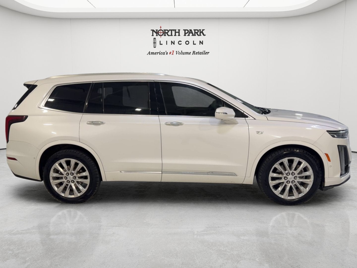 2020 Cadillac XT6 AWD Premium Luxury