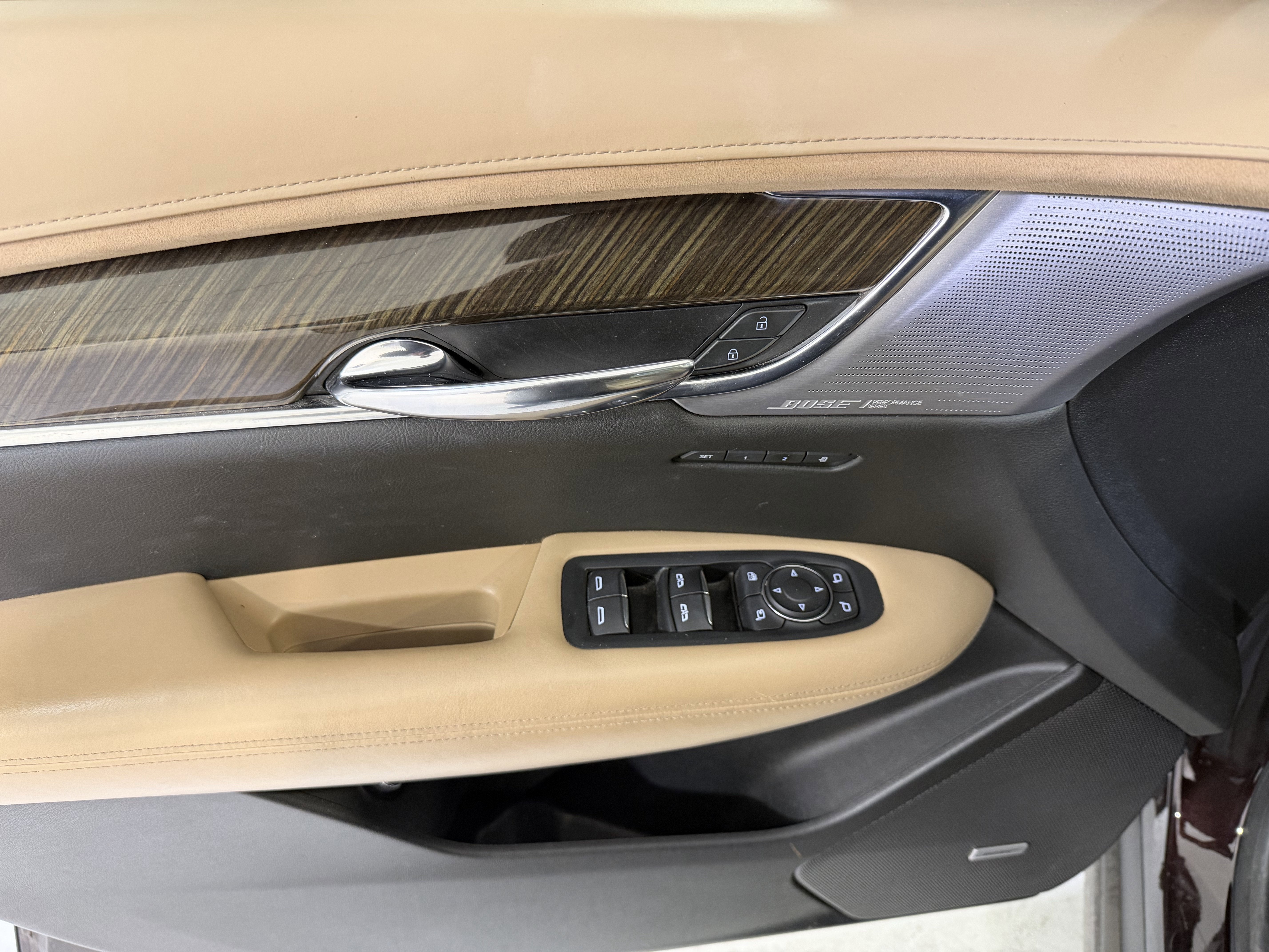 2020 Cadillac XT6 FWD Premium Luxury