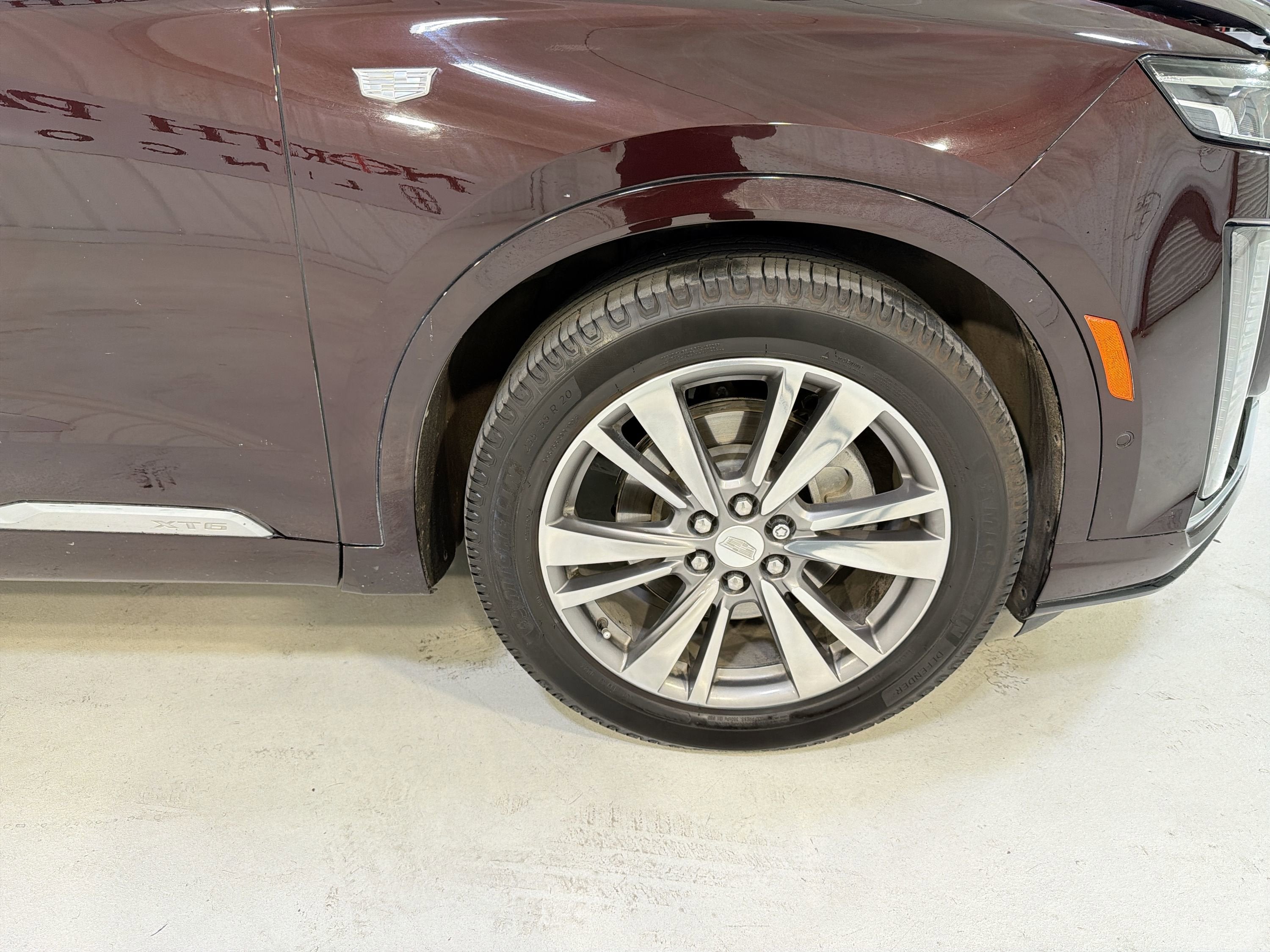 2020 Cadillac XT6 FWD Premium Luxury