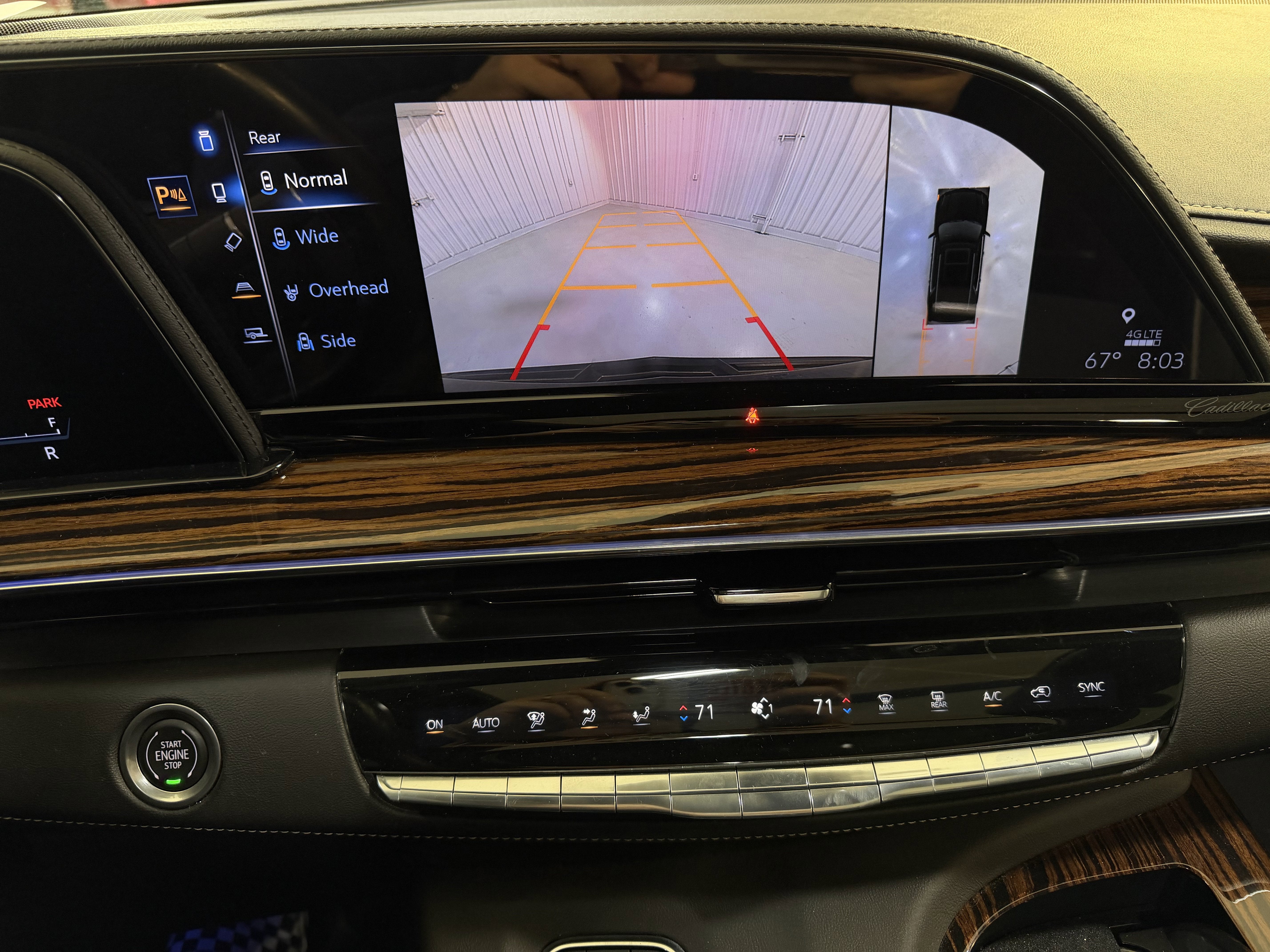 2022 Cadillac Escalade Premium Luxury