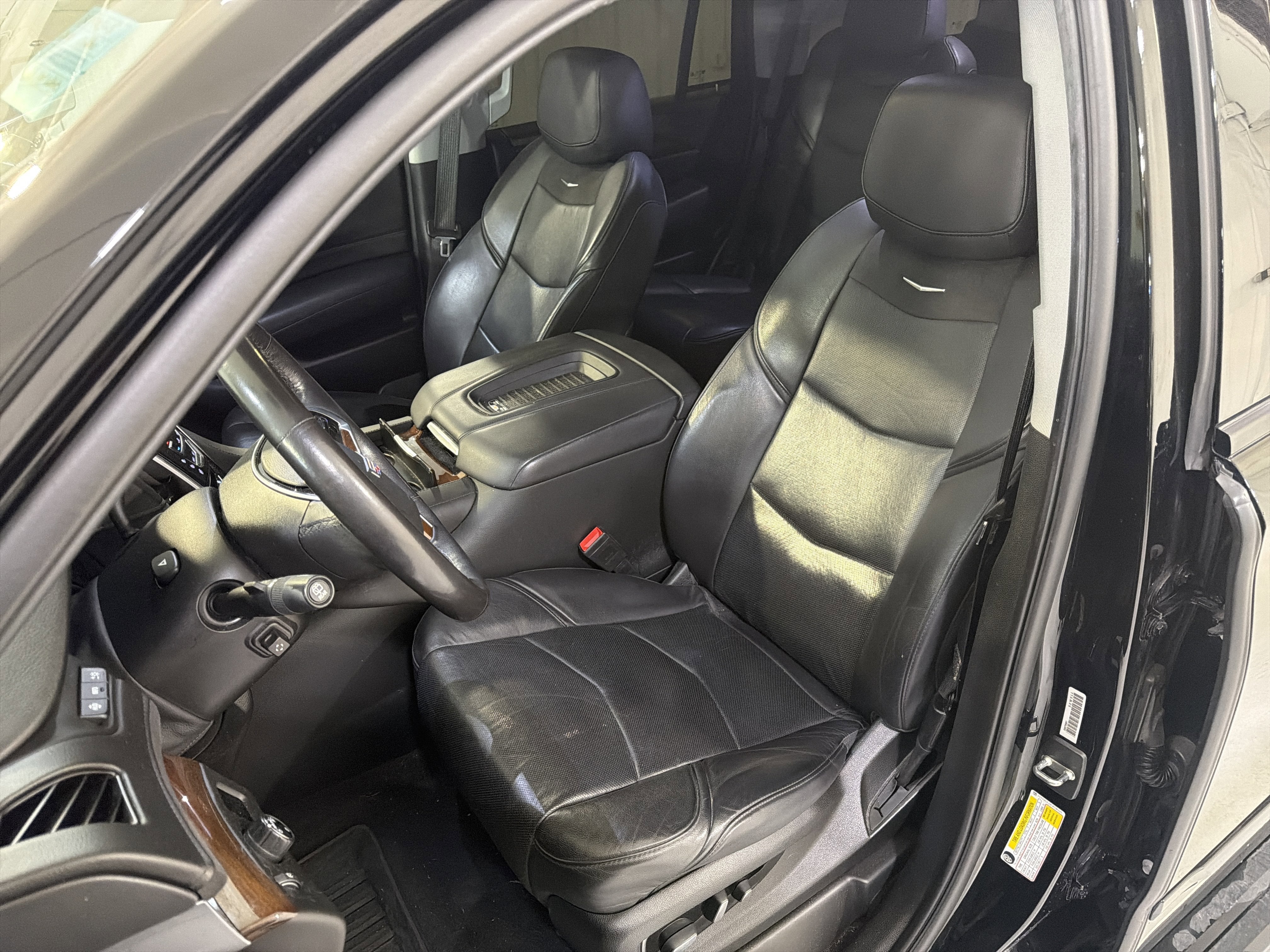 2020 Cadillac Escalade Premium Luxury