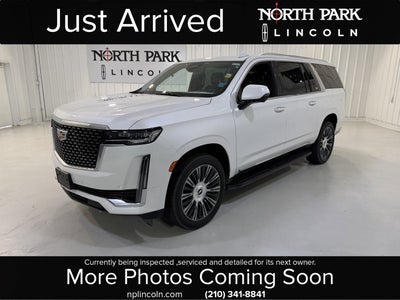 2022 Cadillac Escalade ESV Luxury